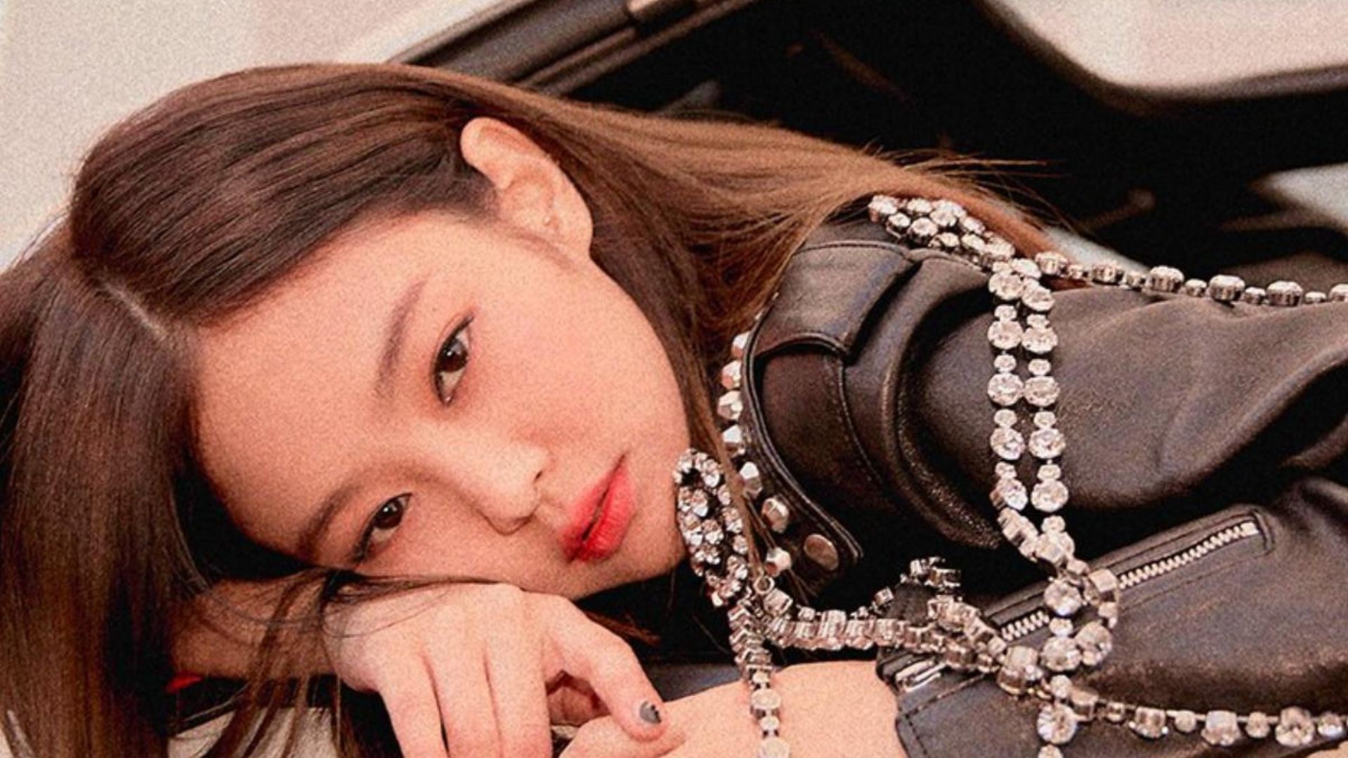 BLACKPINK&#039;s Jennie poses for SOLO concept image (Image via YG Entertainment)