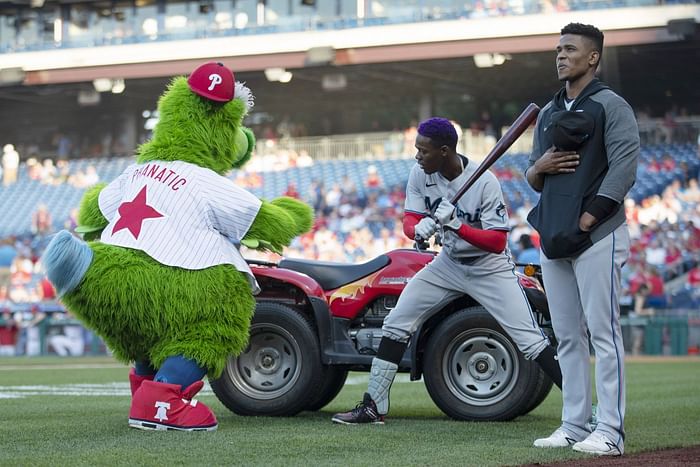 Even the Phillie Phanatic needs help sometimes