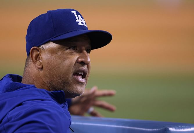 "Dave Price is so trash", "Dave Roberts needs to be fired for the stupid move" - Los Angeles Dodgers fans furious with team giving away 4 runs, direct anger at manager Dave Roberts