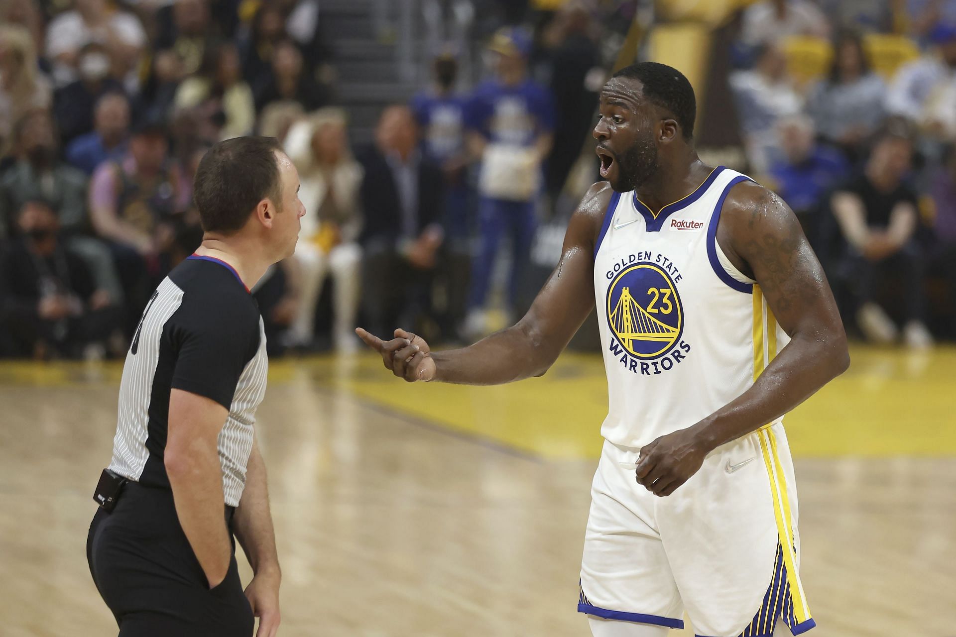 Draymond Green had more energy arguing with the referees than jostling with Robert Williams and guarding Jaylen Brown. [Photo: MassLive]