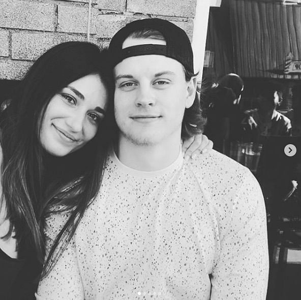 Joe Burrow's Net Worth, Bio, Family, Career, Girlfriend More