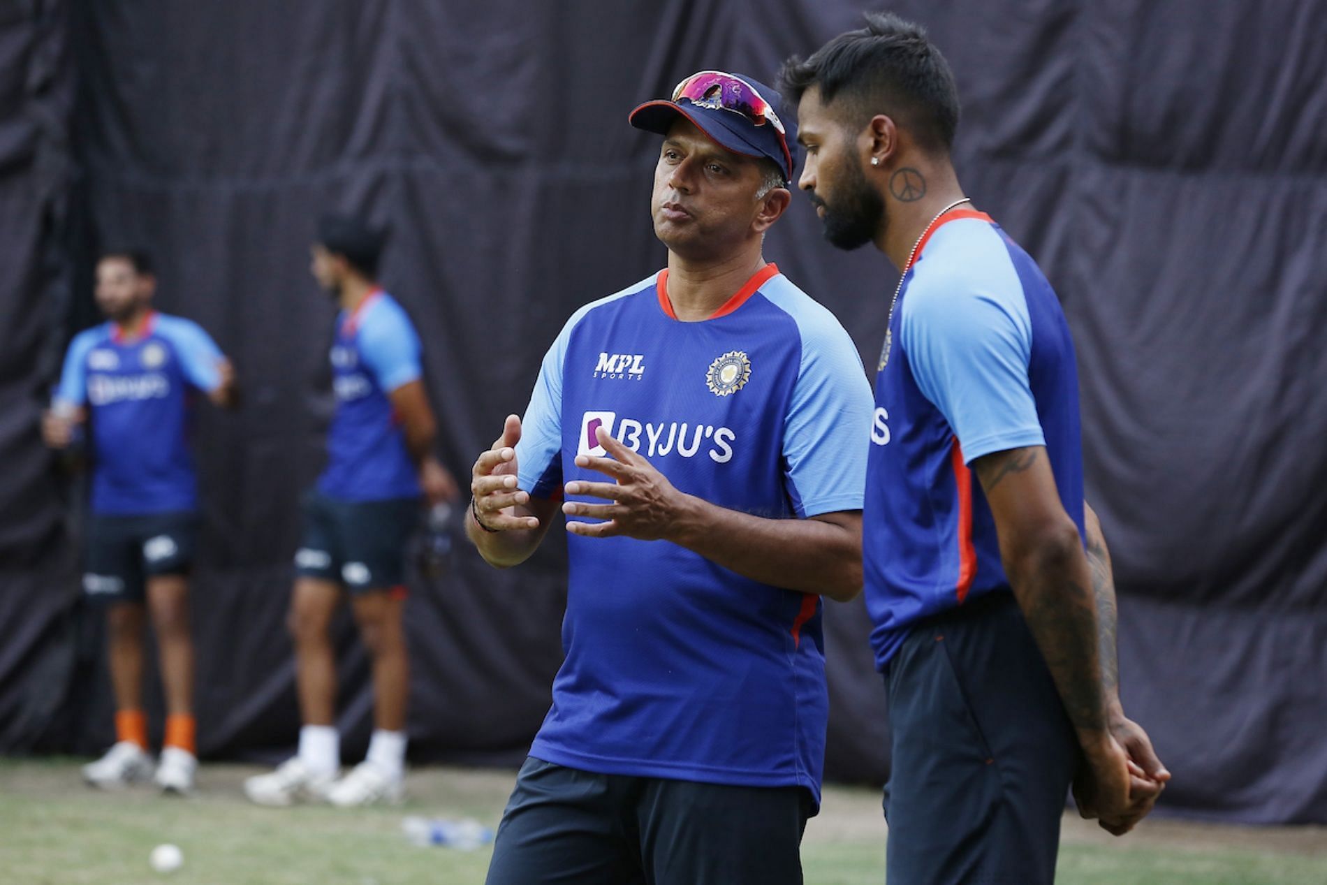 Team India head coach Rahul Dravid (left) with Hardik Pandya. Pic: BCCI
