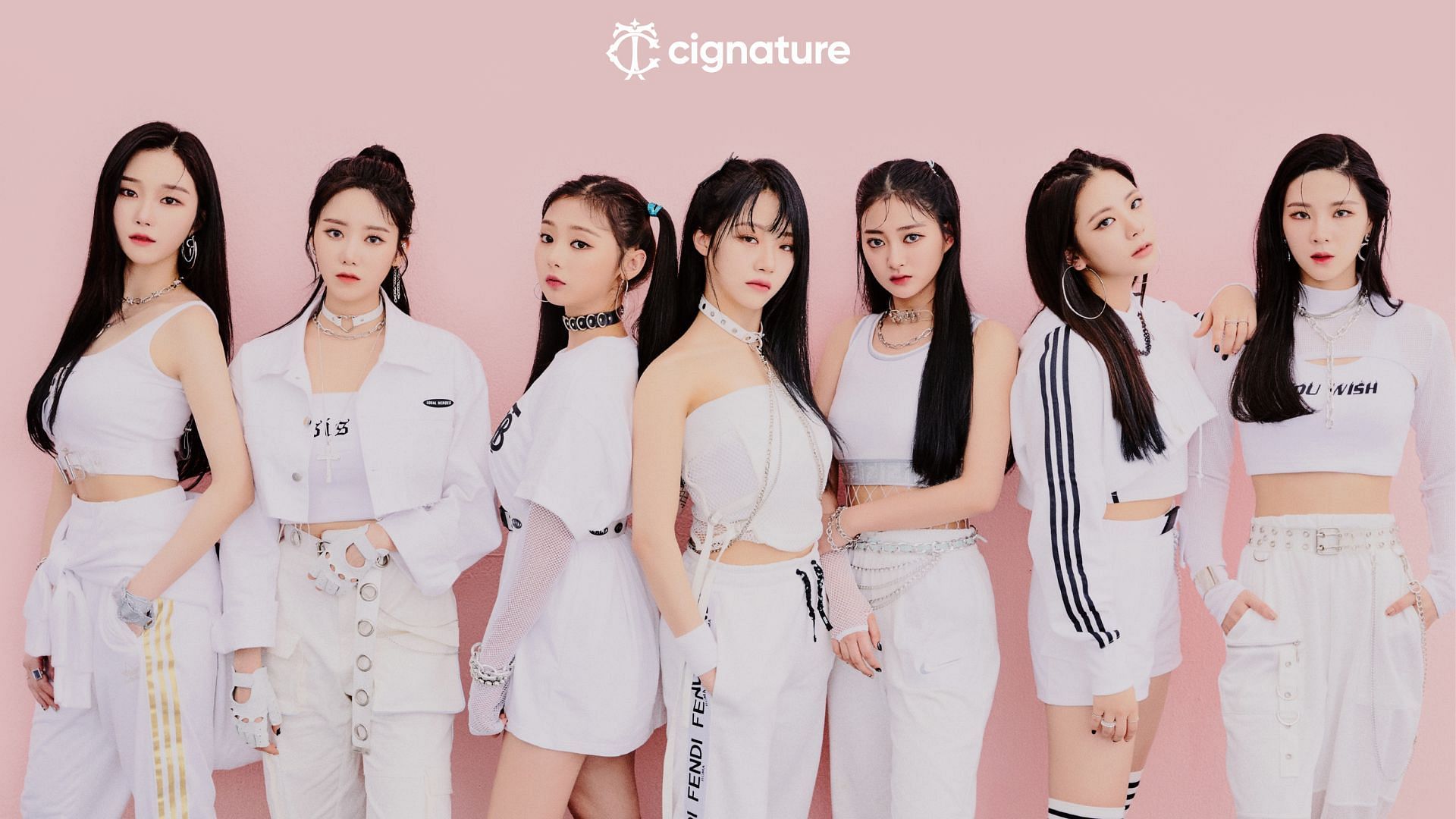 K-pop girl group Cignature (Image via @cignature_J9/ Twitter)