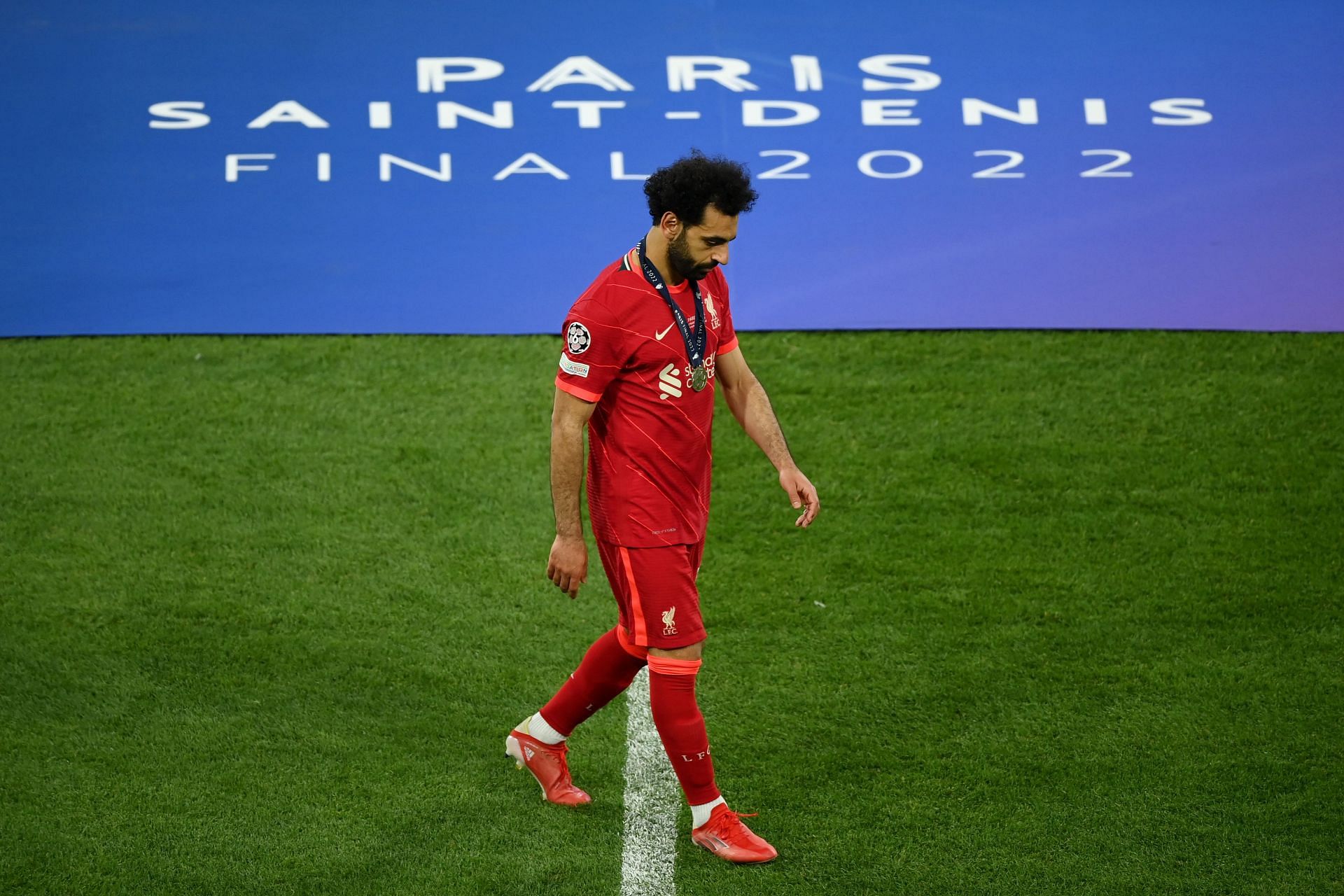 “Bukan pemain yang 100% fit” – Dokter tim Mesir mengkonfirmasi Mohamed Salah bermain dengan cedera selama final Liga Champions Liverpool