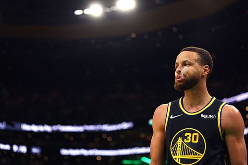 Steph Curry looks on in Game 4.