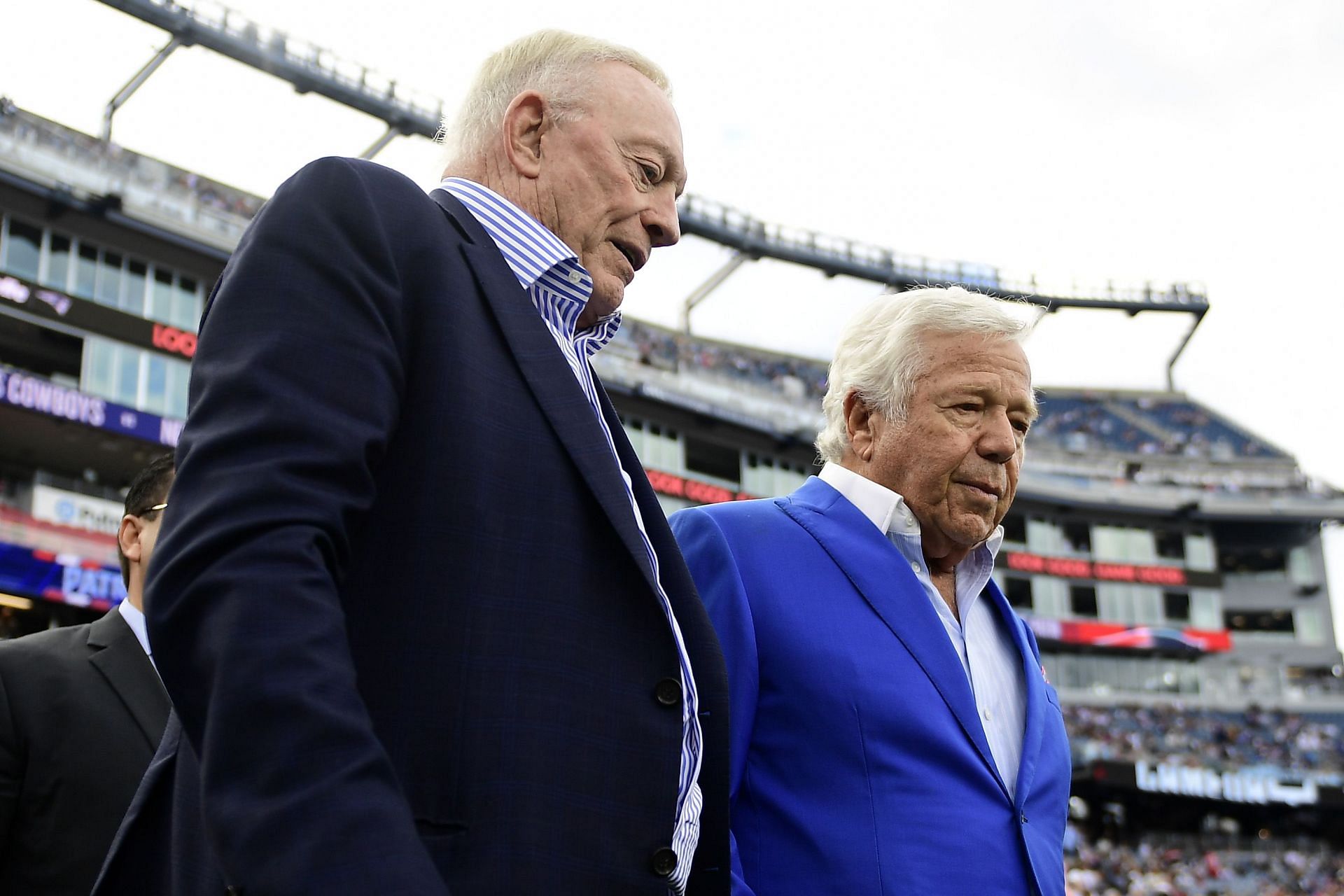 NFL owners Jerry Jones and Robert Kraft