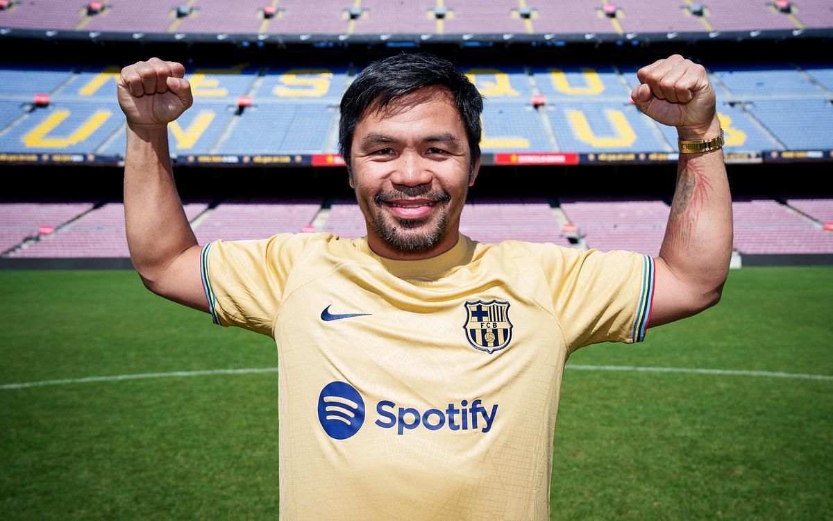 Manny Pacquiao visits FC Barcelona&#039;s Camp Nou. (Photo from FC Barcelona Website)