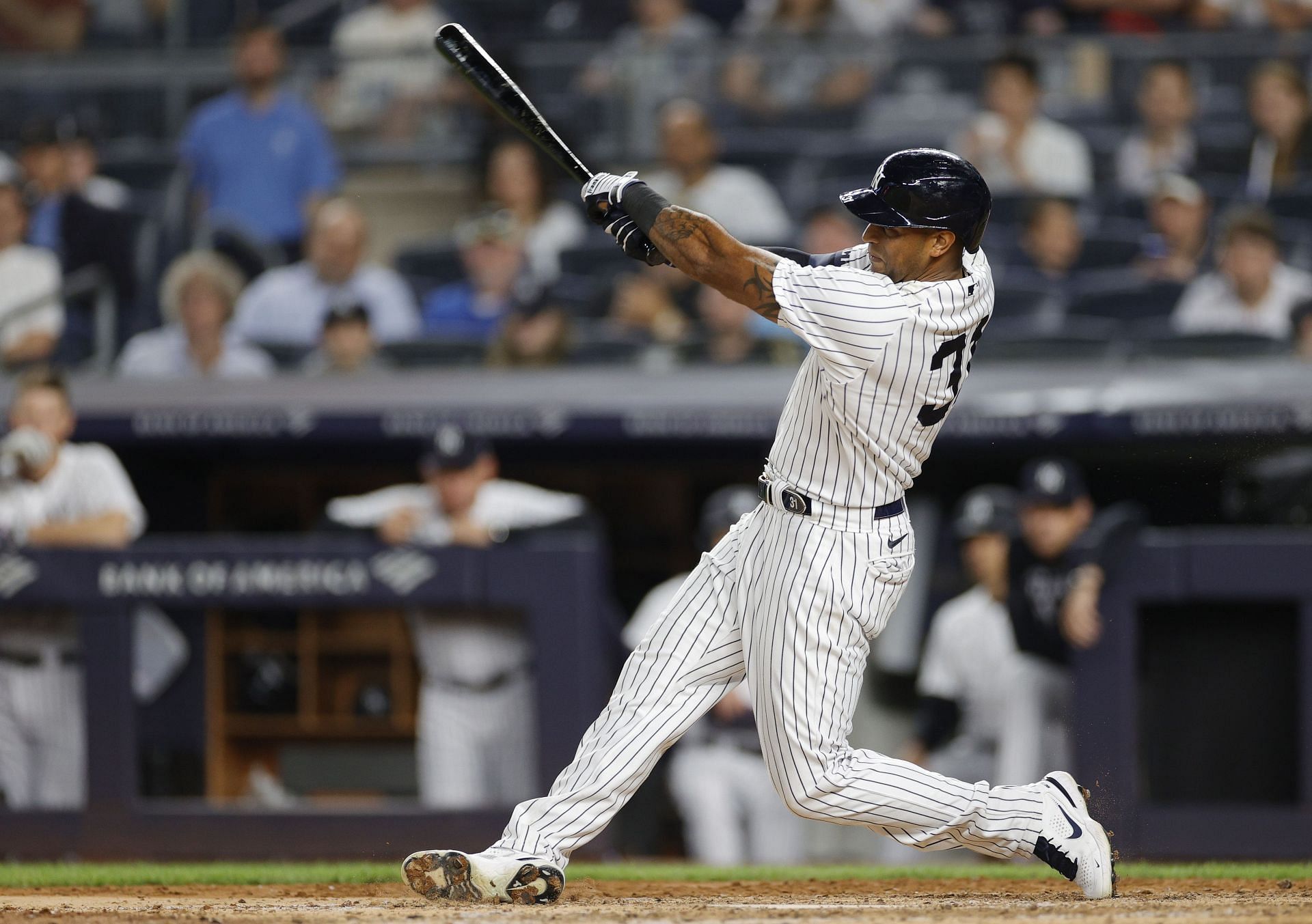 Aaron Hicks of the New York Yankees at bat against the Tampa Bay Rays