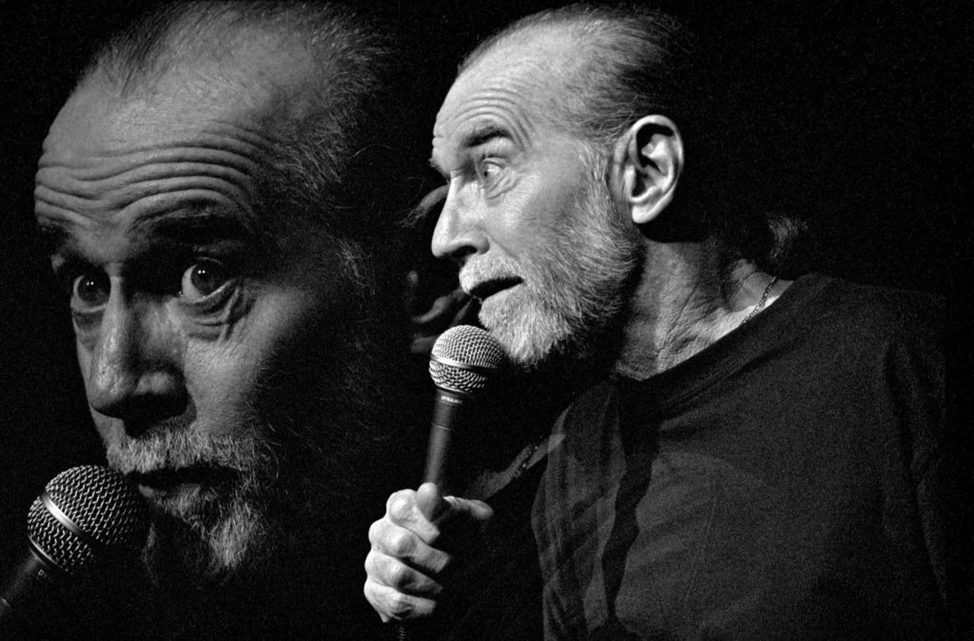 George Carlin in 1992 (Image via Mark Junge/Getty Images)