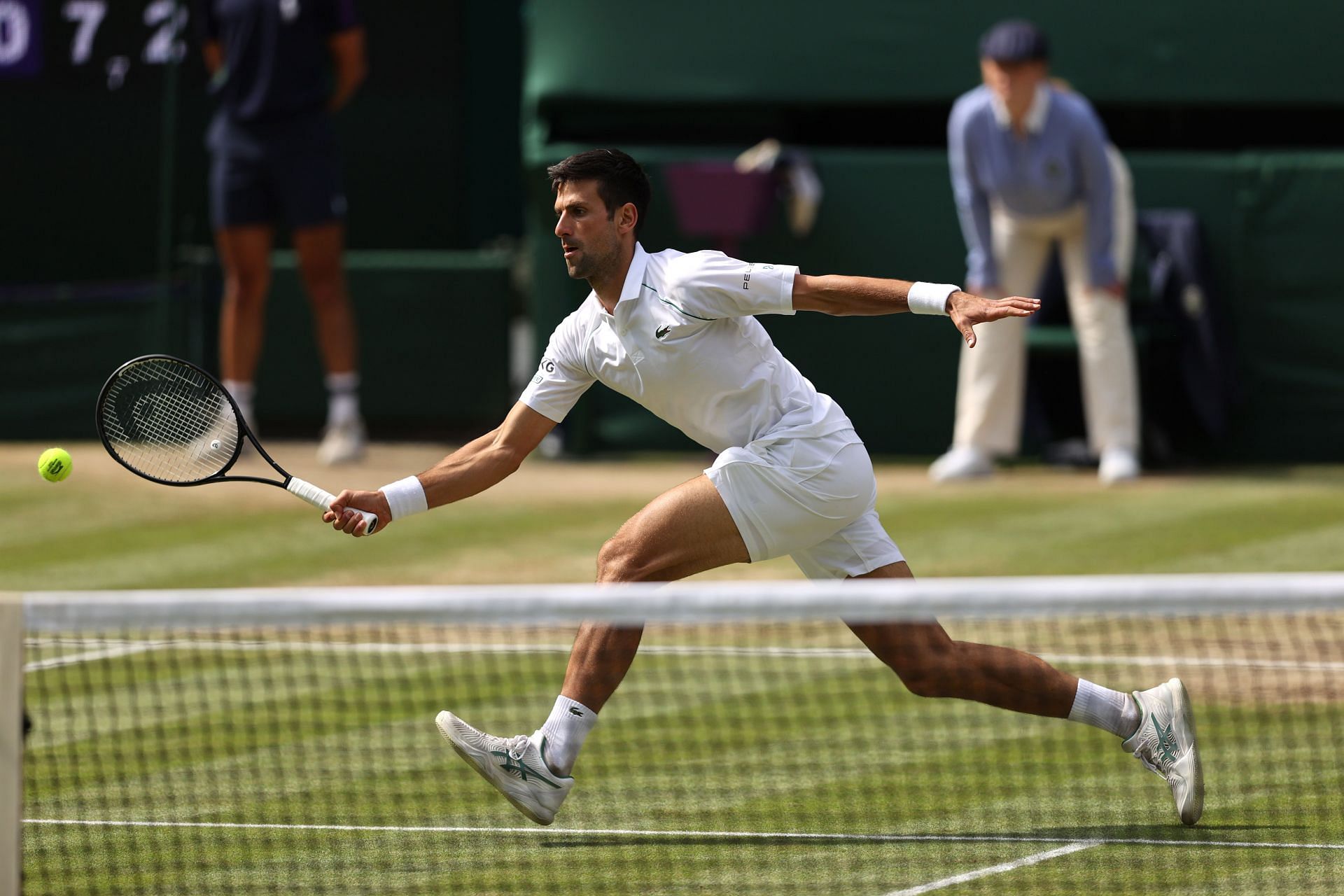 Novak Djokovic has arrived at London and has began preparations for Wimbledon
