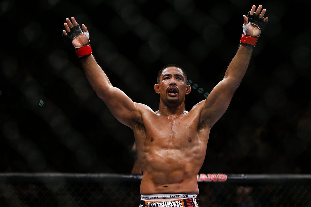 Mark Munoz ballooned worryingly after his 2012 loss to Chris Weidman, forcing him to undertake a dramatic weight loss