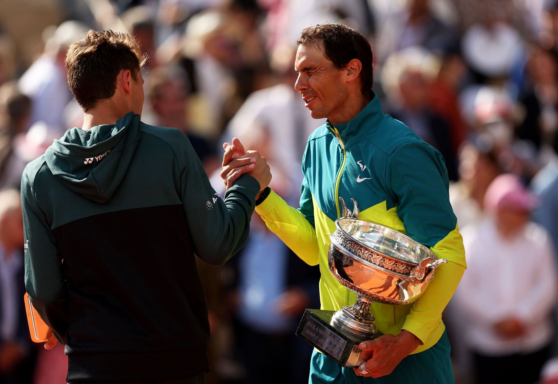 Casper Ruud (L) congratulates Rafael Nadal after the 2022 French Open.