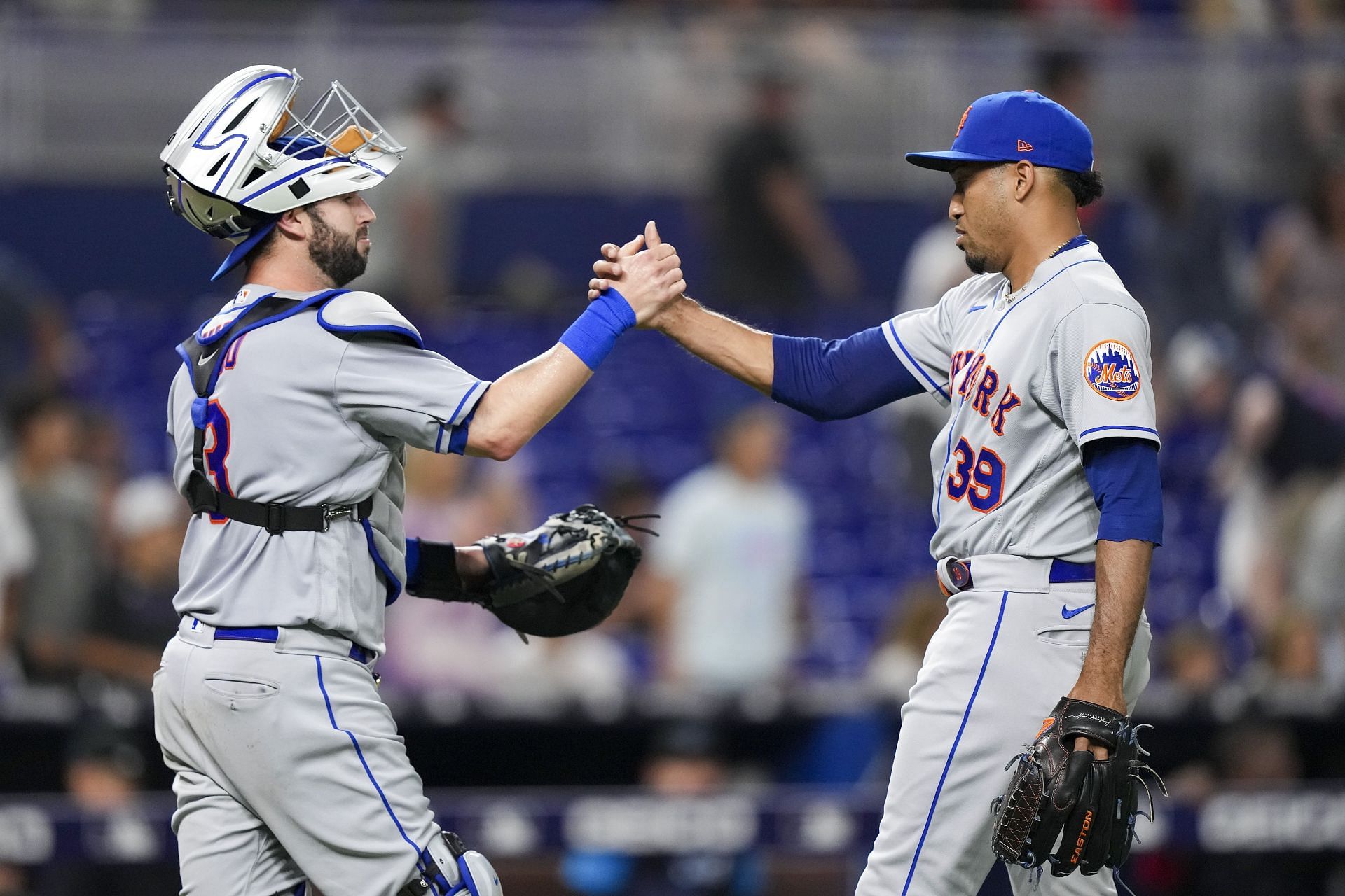 The New York Mets lead the National League with 46 wins.