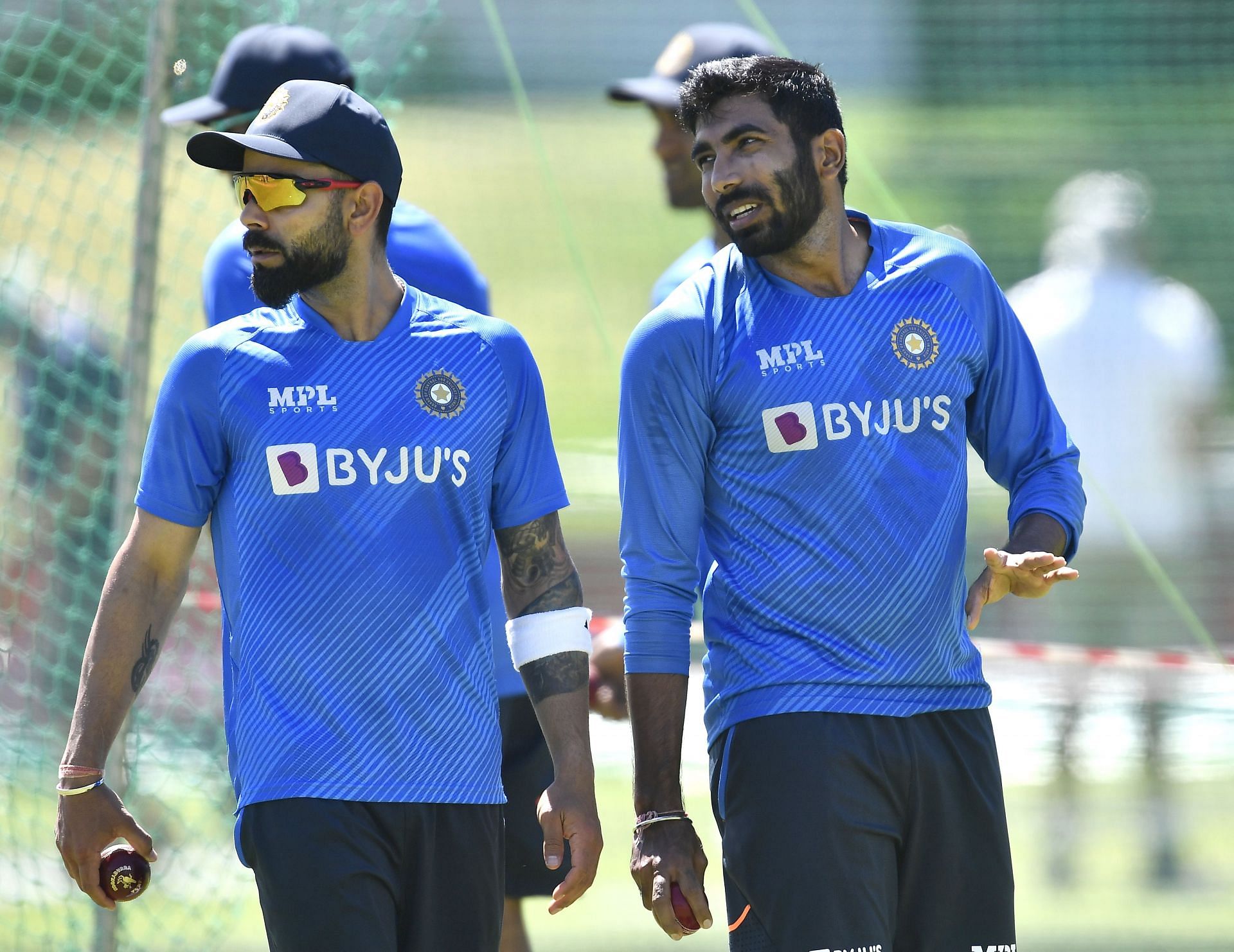 Virat Kohli (kiri) dengan Indian Pacers.Gambar: Getty Images