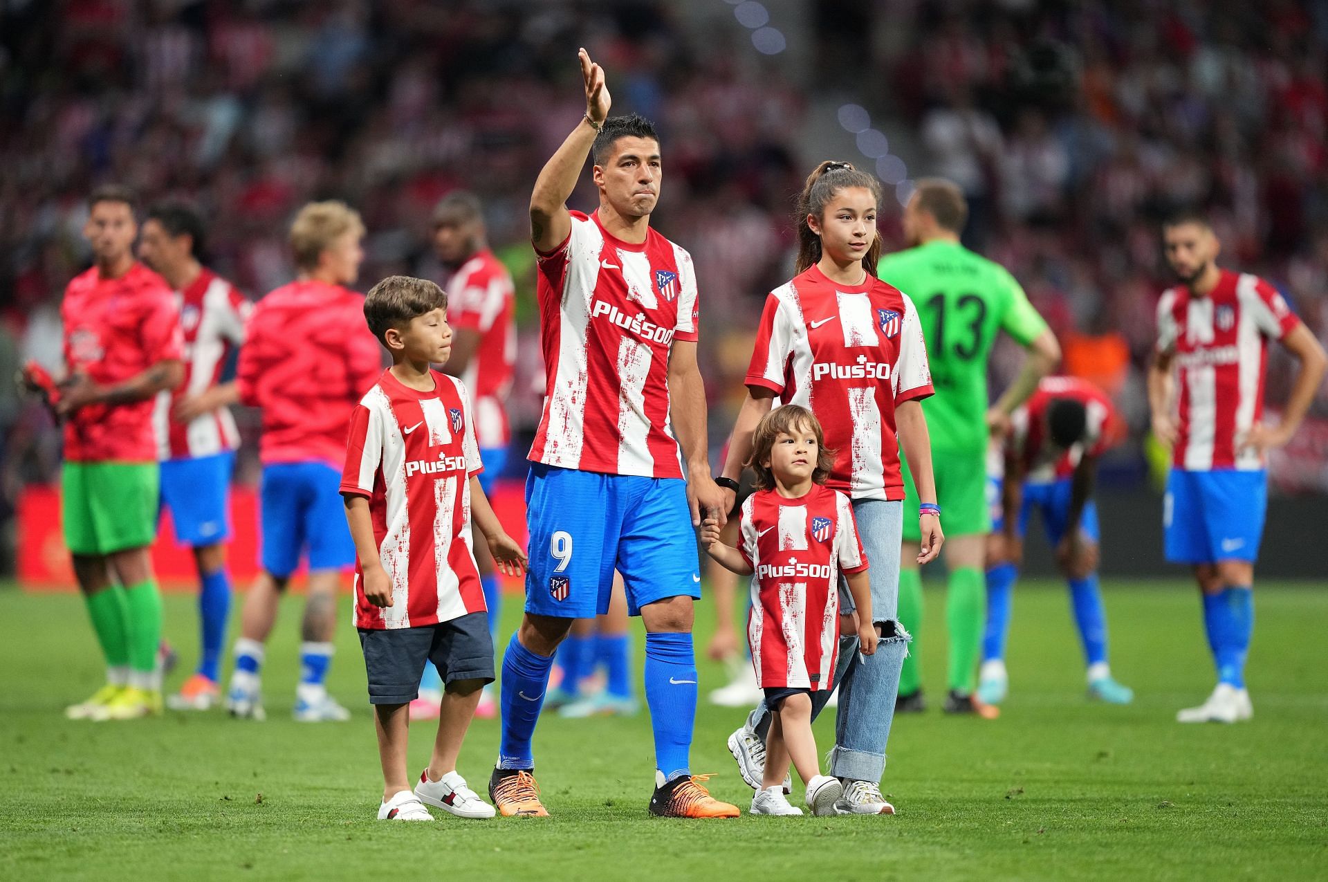 Suarez bids farewell to Atletico Madrid