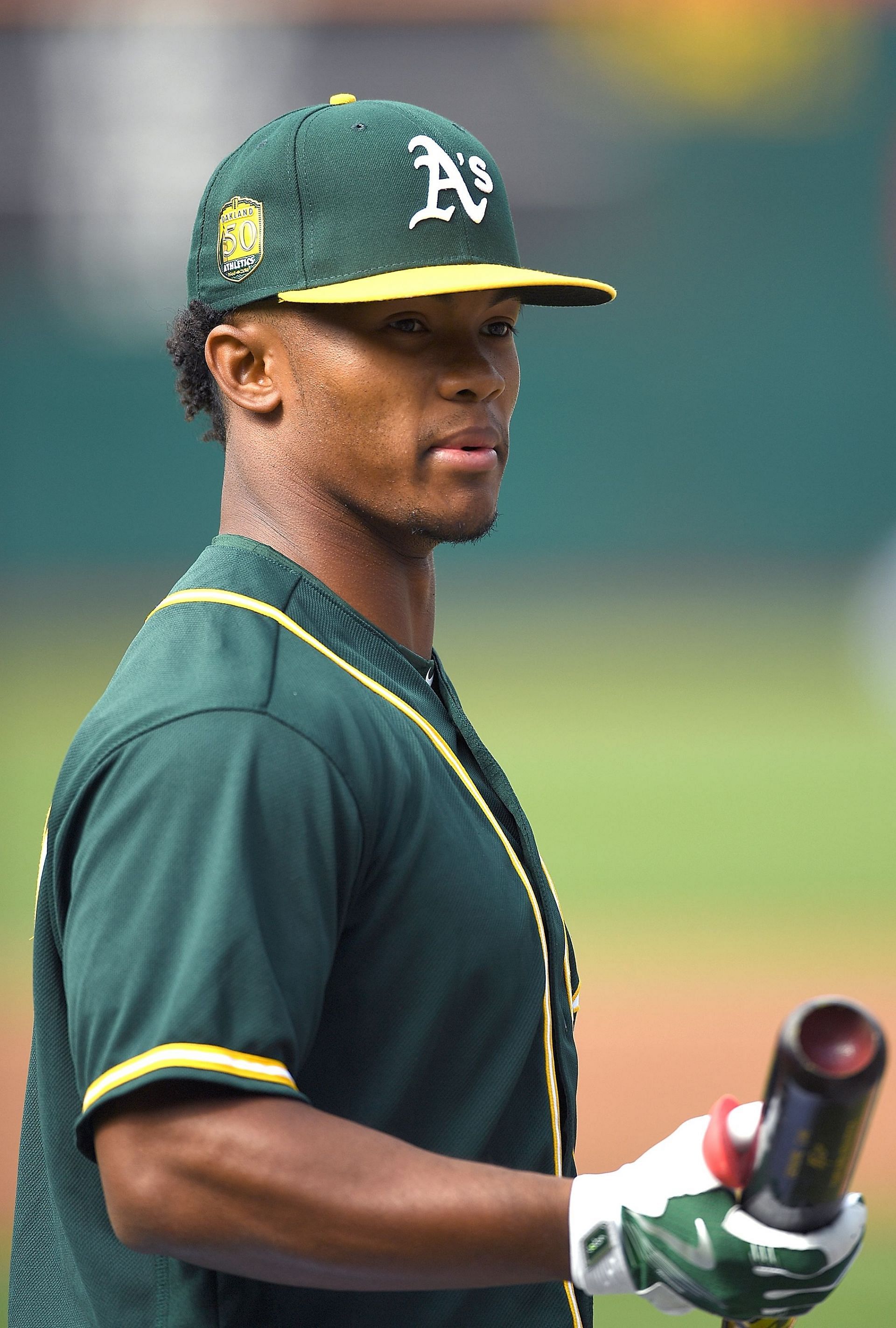 Murray in an Oakland Athletics uniform