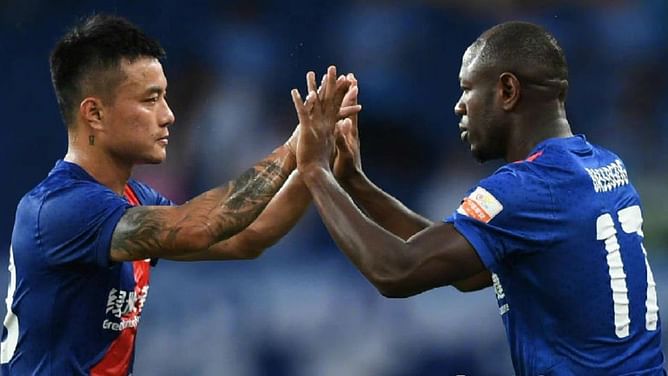 Shanghai Shenhua vs Guangzhou FC prediction, preview, team news and more | Chinese Super League 2022
