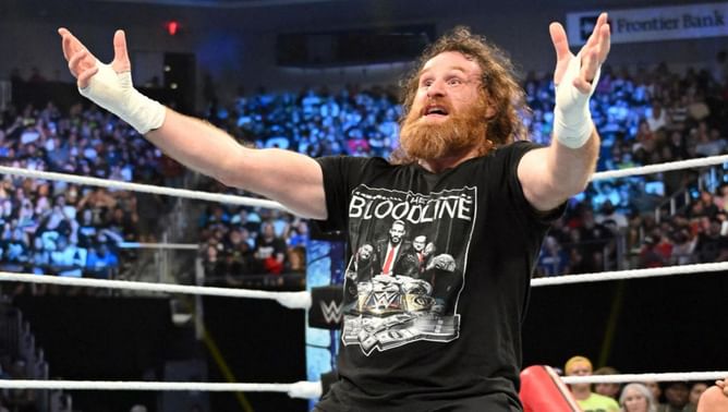 "He just volunteers information that nobody asked for" – WWE legend comments on Sami Zayn's mic skills