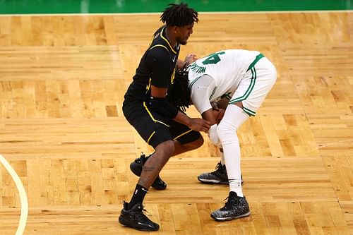 Kevon Looney's size and physicality have been beneficial for the Warriors