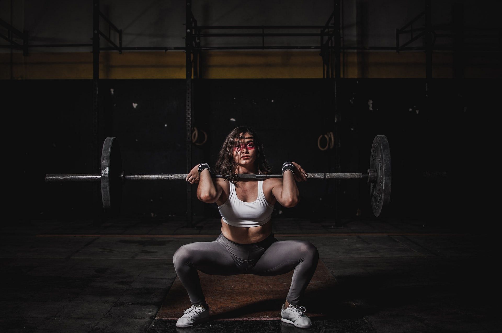 There are several challenging exercises you can do at the gym. (Photo by Leon Ardho via pexels)