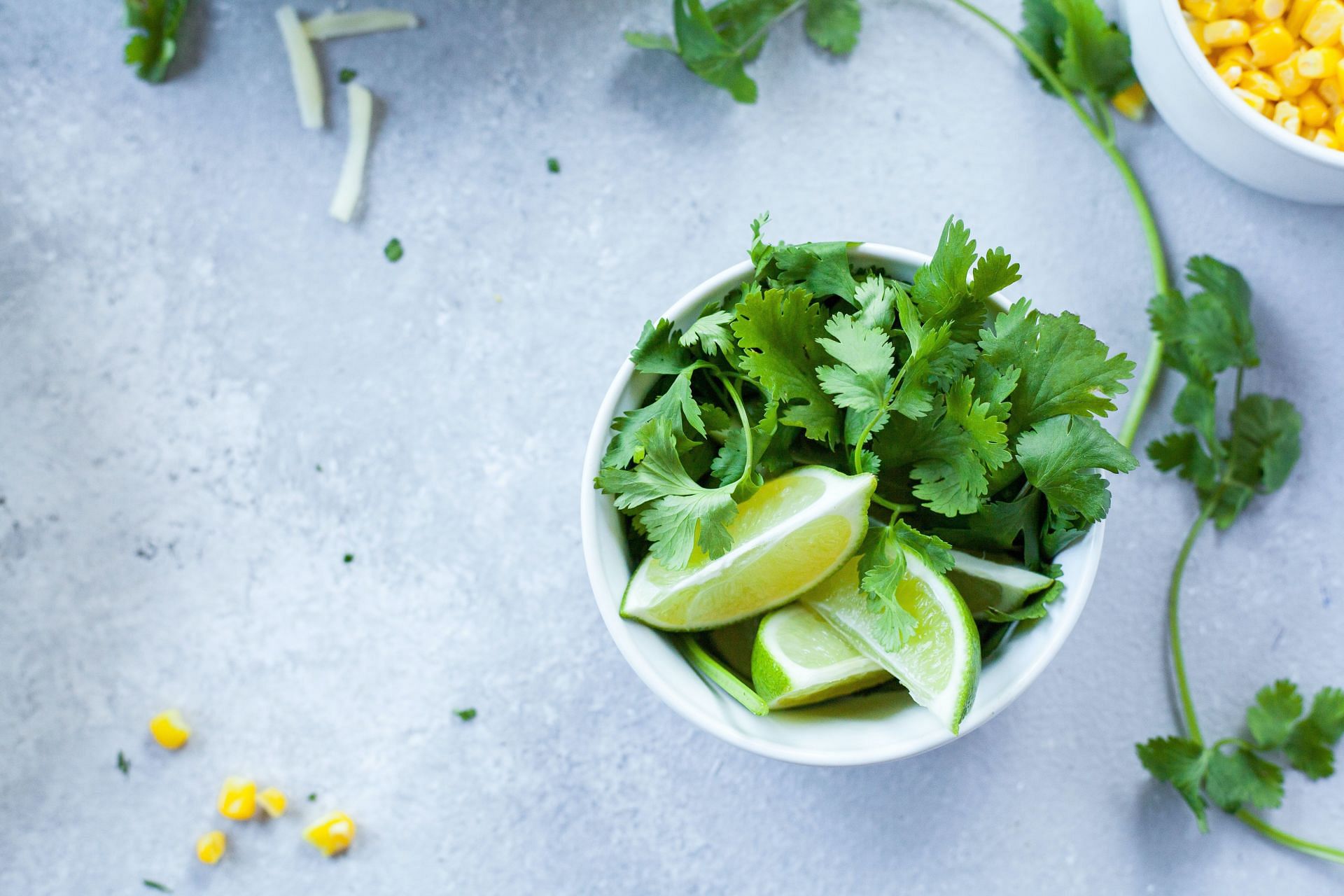 The health benefits of coriander ranges from better heart health and digestion to better skin protectant. (Image via Unsplash/Lindsay Moe)