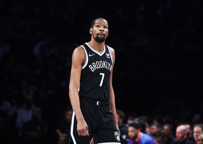 "If he were to go there and they don’t win the title, what would be in store for him?" - Nick Wright believes Kevin Durant doesn’t want to go back to Warriors, says even the media doesn’t want it