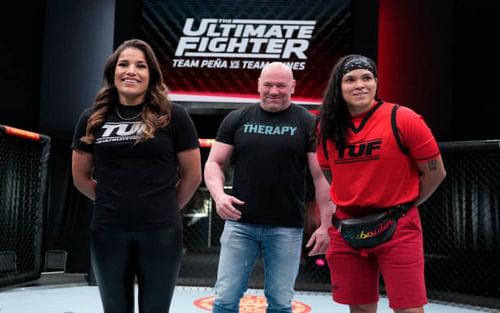 From left to right: Julianna Pena, Dana White, and Amanda Nunes [Image Courtesy: Chris Unger]