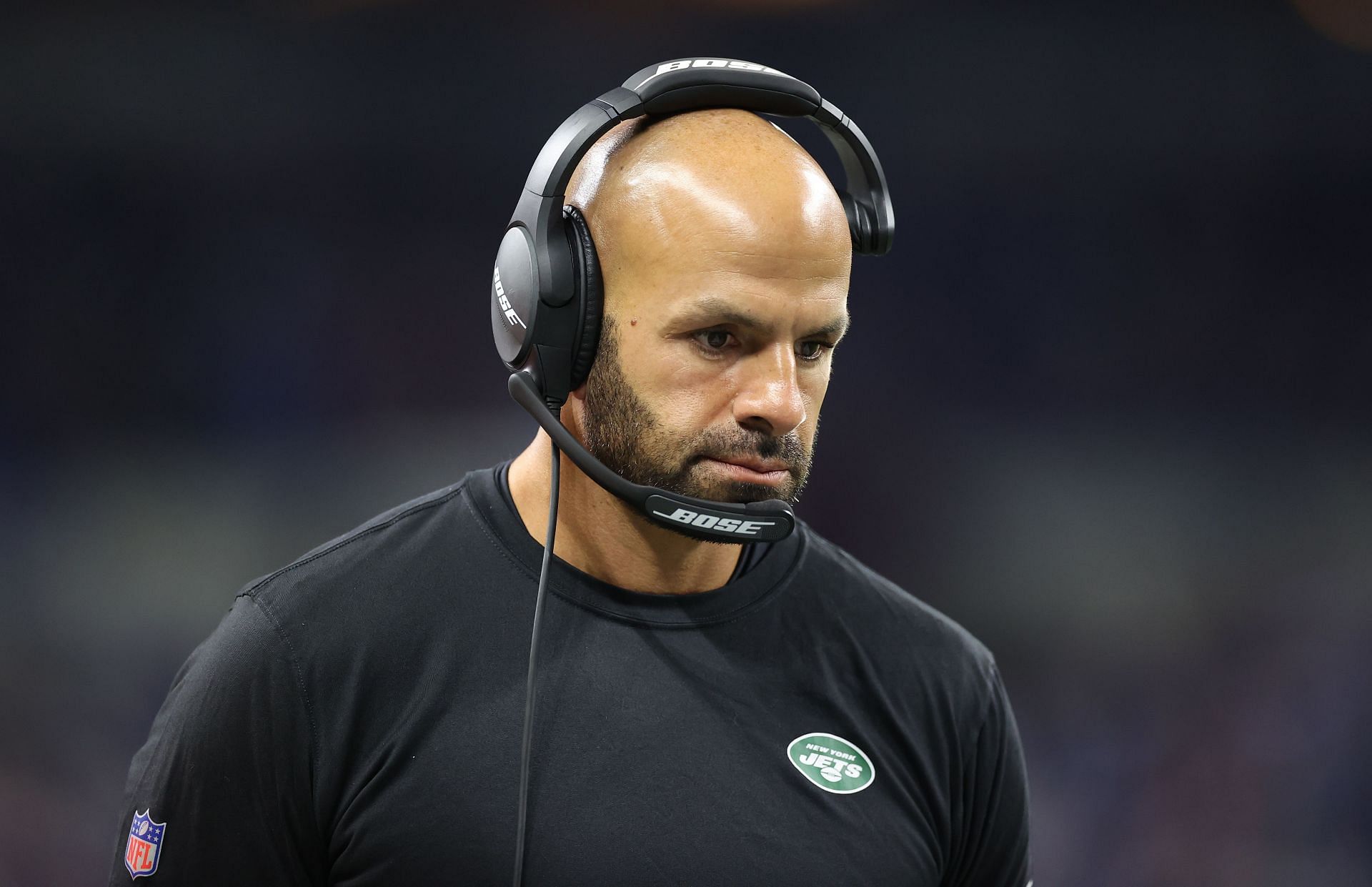 Notebook  Jets HC Robert Saleh Assesses the Guardian Helmet