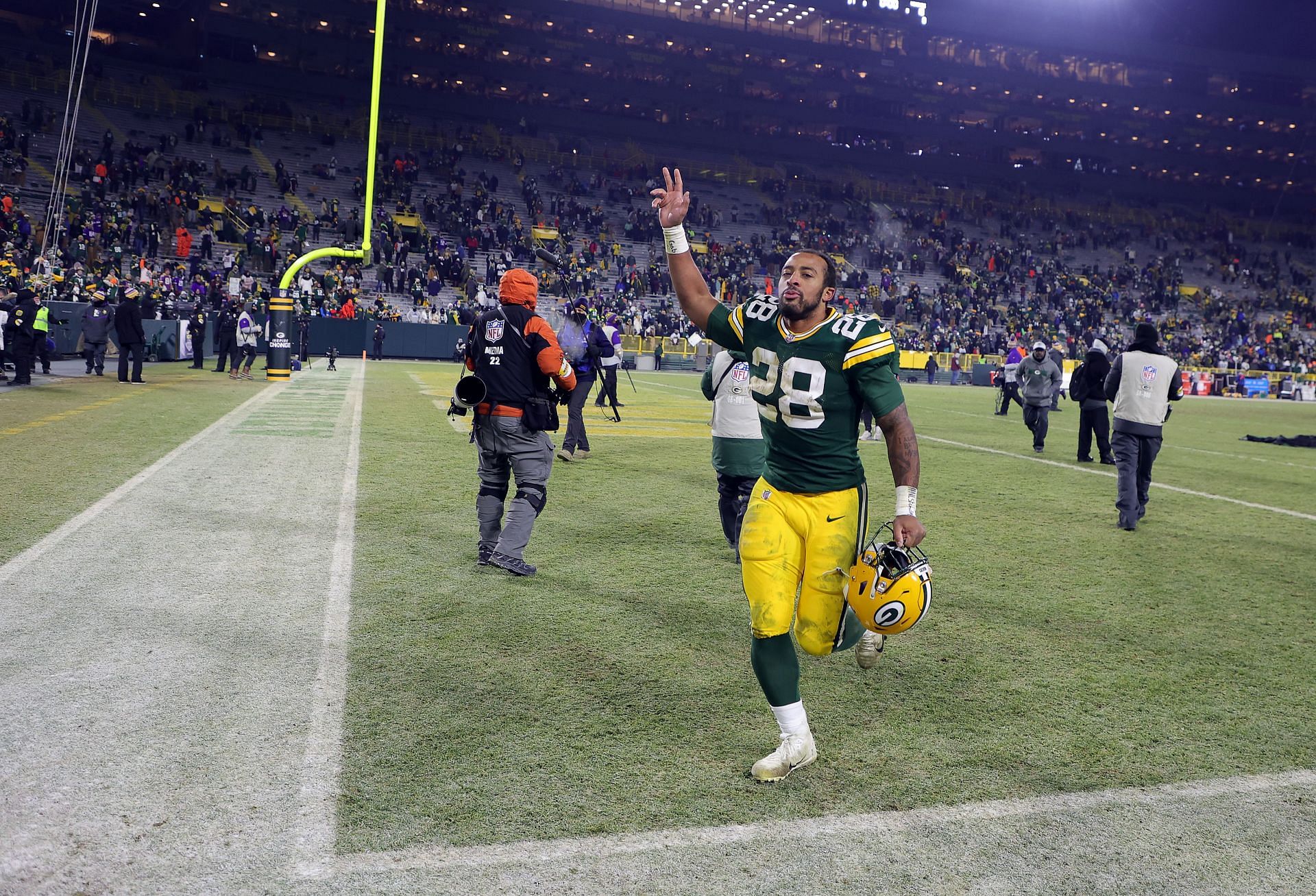 Packers RB Dillon focused on bouncing back after taking big steps off the  field Wisconsin News - Bally Sports