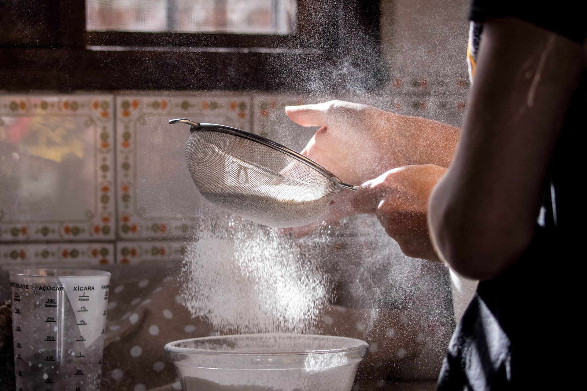 All-purpose flour has a few benefits. (Image via Unsplash/Sonia Nadales)