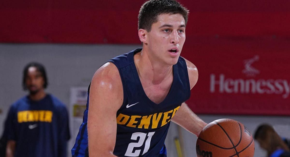 Collin Gillespie of the Denver Nuggets in the NBA 2K23 Summer League.