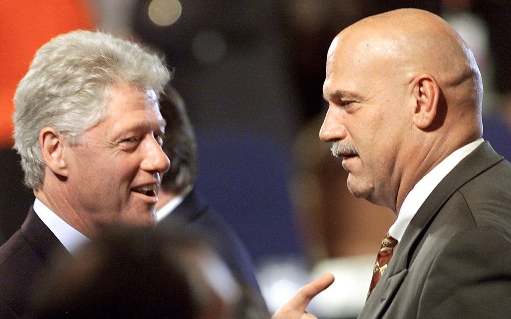 Jesse Ventura with former United States President Bill Clinton