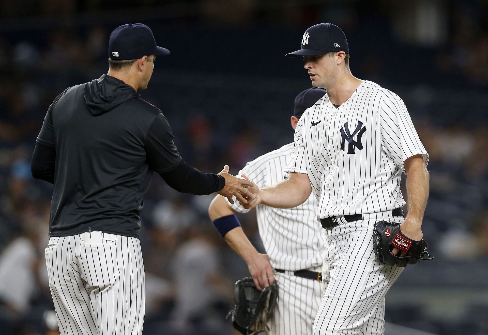 What Did I Just See? Reds Fans Left in Shock and Awe – 9 Inning