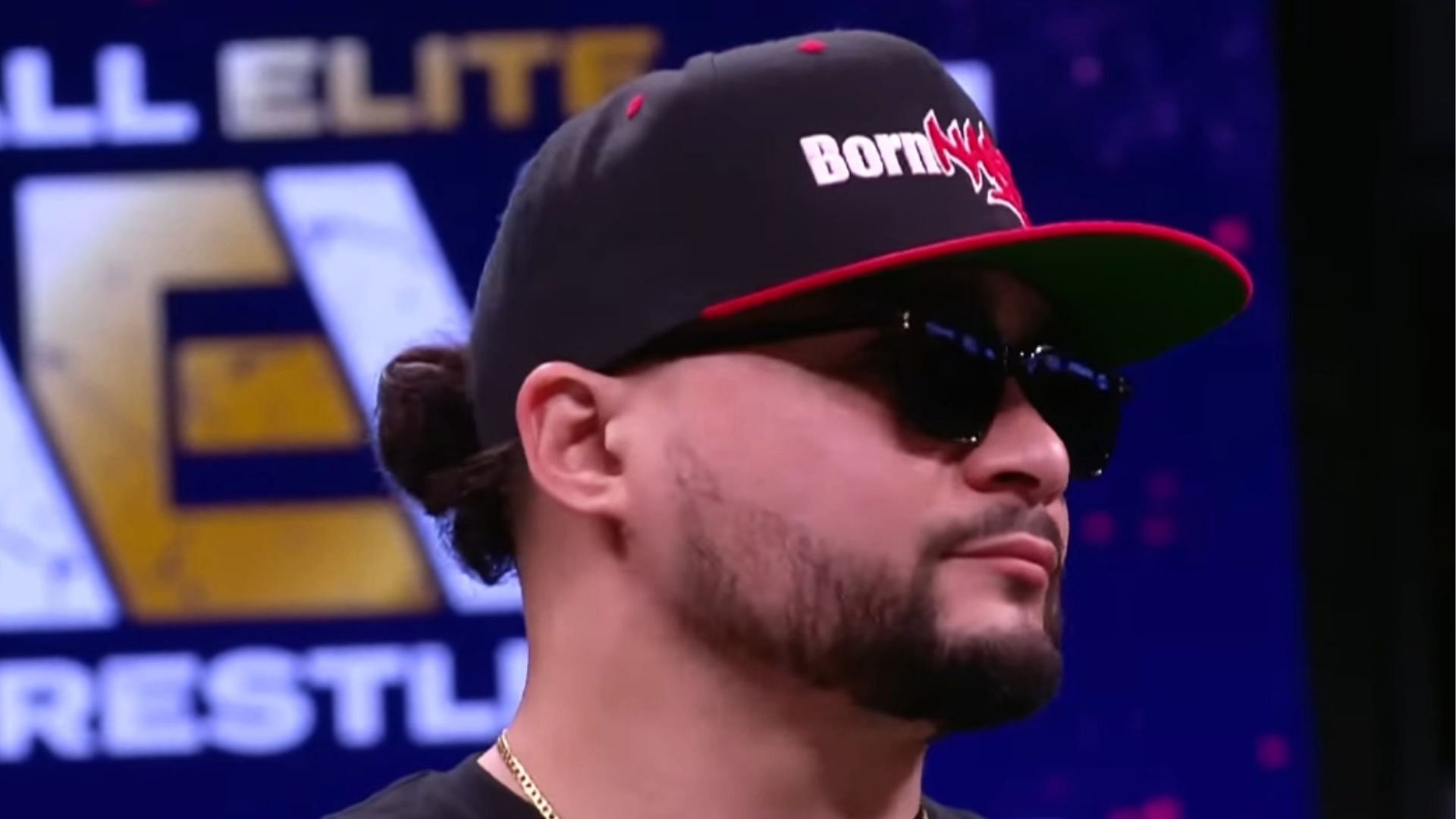 Mike Santana at an AEW Dynamite event in 2022
