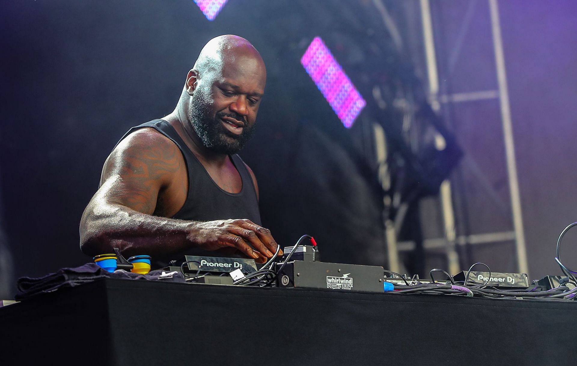 NBA legend Shaquille O&#039;Neal performs live music at an event [Photo source: NME]