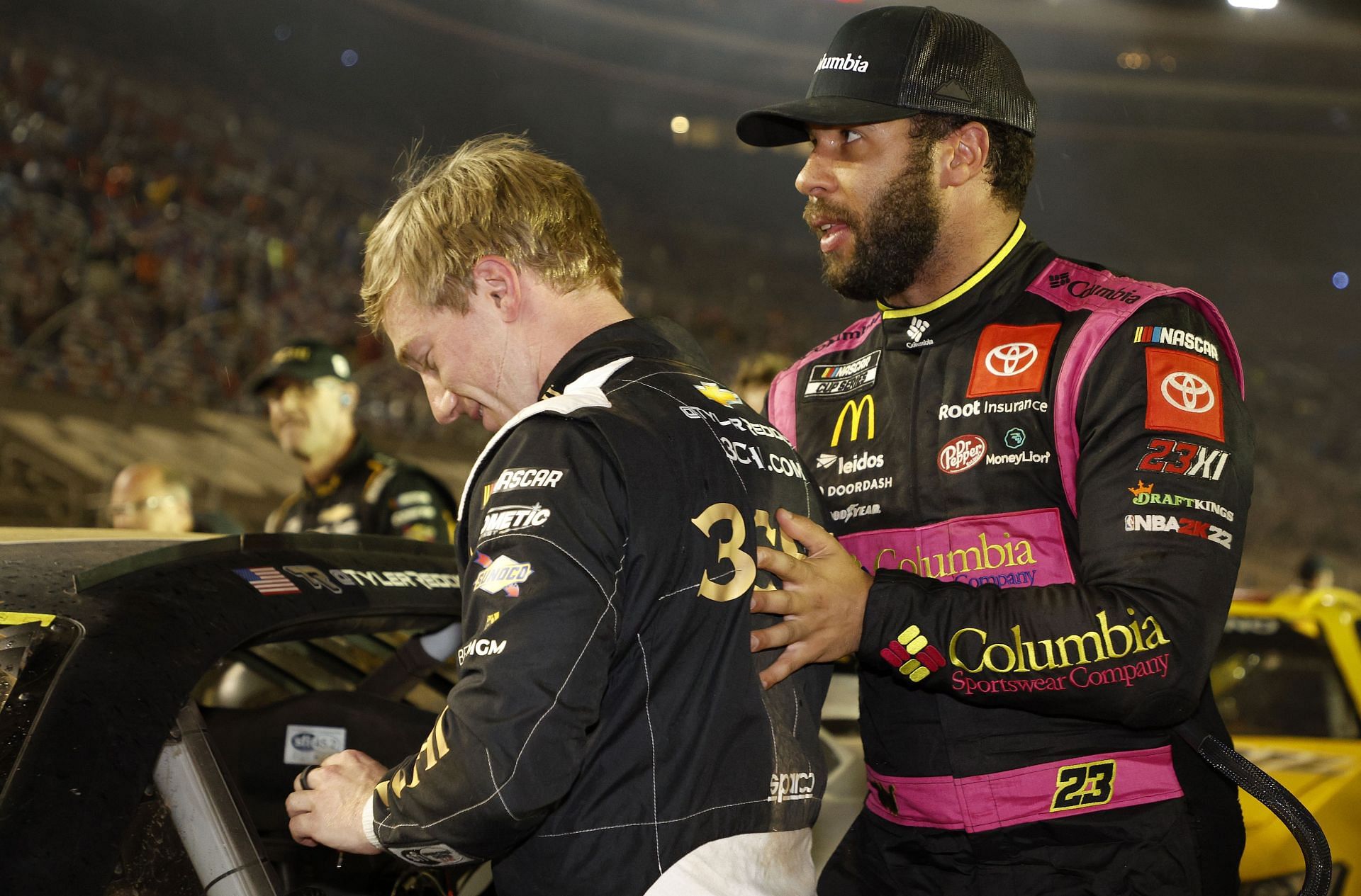 Tyler Reddick (left) and Bubba Wallace Jr. (right) at NASCAR Cup Series Food City Dirt Race