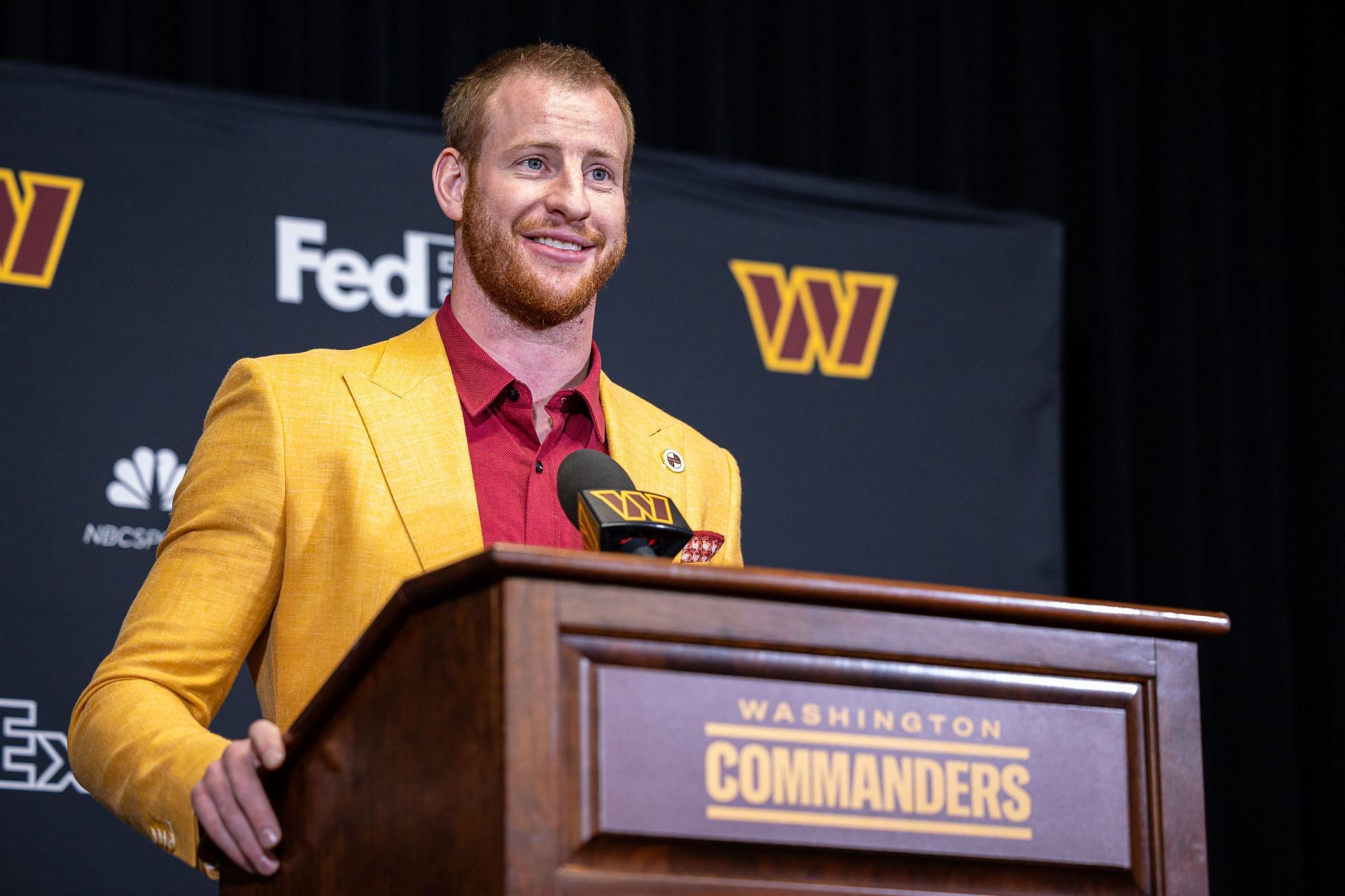 Washington Commanders QB Carson Wentz