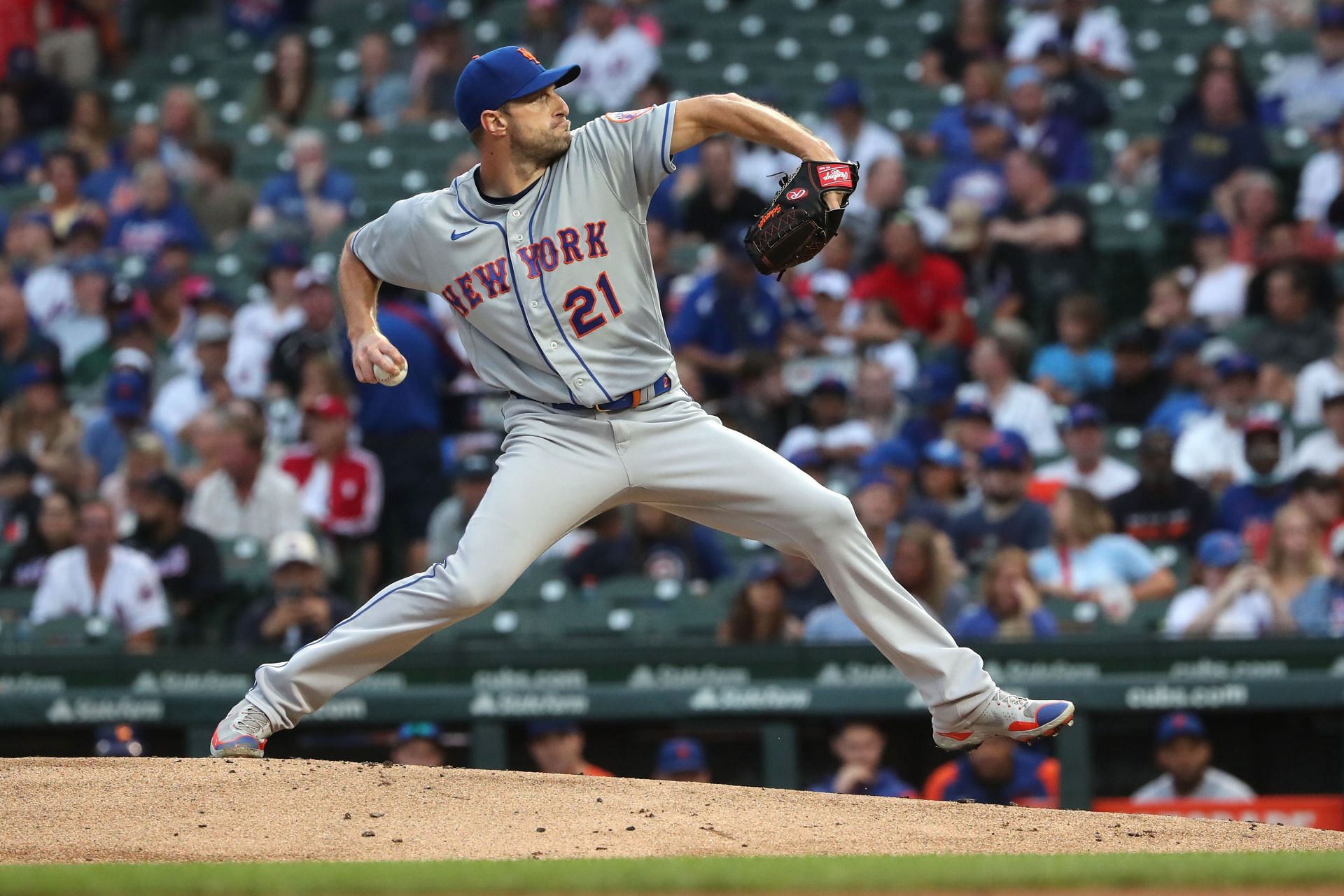 Max Scherzer much better as Mets split doubleheader with Nationals