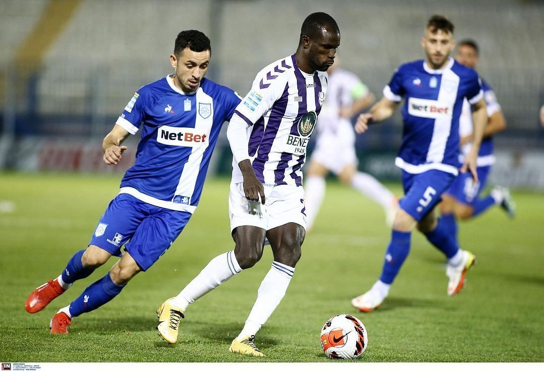 Abiola Dauda in action for Apollon Smyrnis FC. (Image Courtesy: Abiola Dauda Instagram)