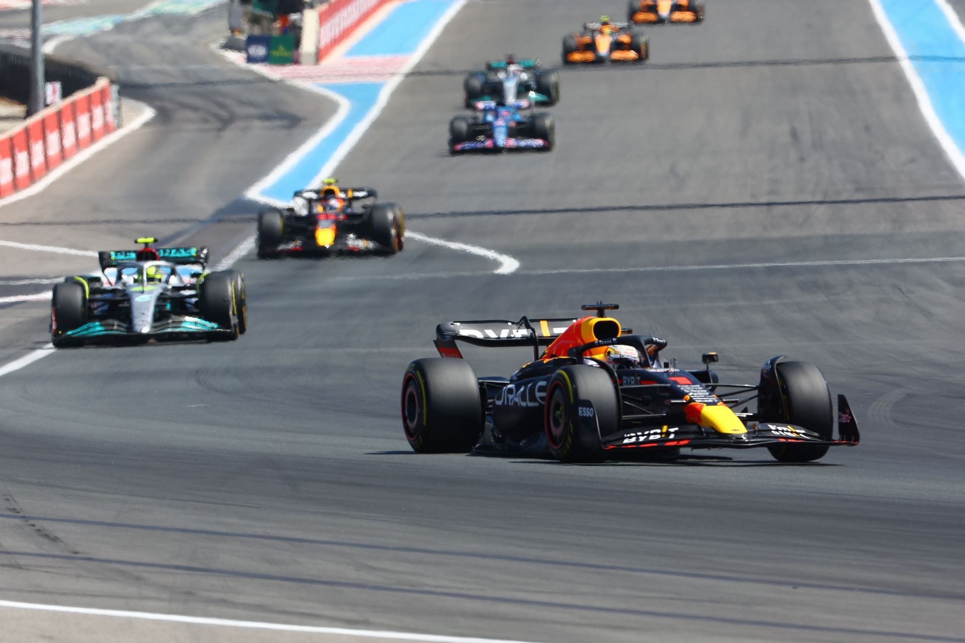 Max Verstappen (1) Red Bull RB18 leads Lewis Hamilton (44) Mercedes W13, 2022 F1 French GP