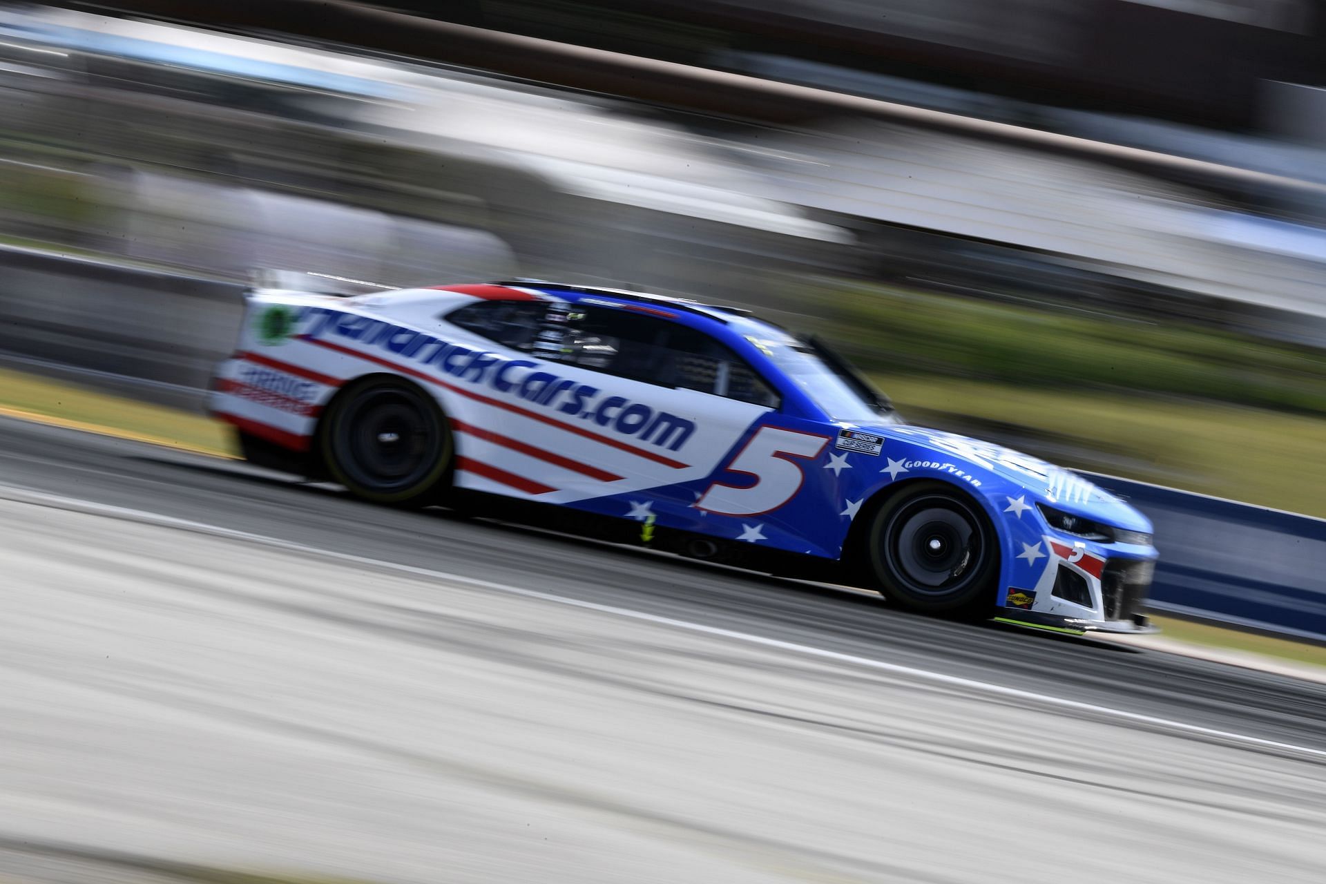 Kyle Larson drives during the NASCAR Cup Series Kwik Trip 250 at Road America