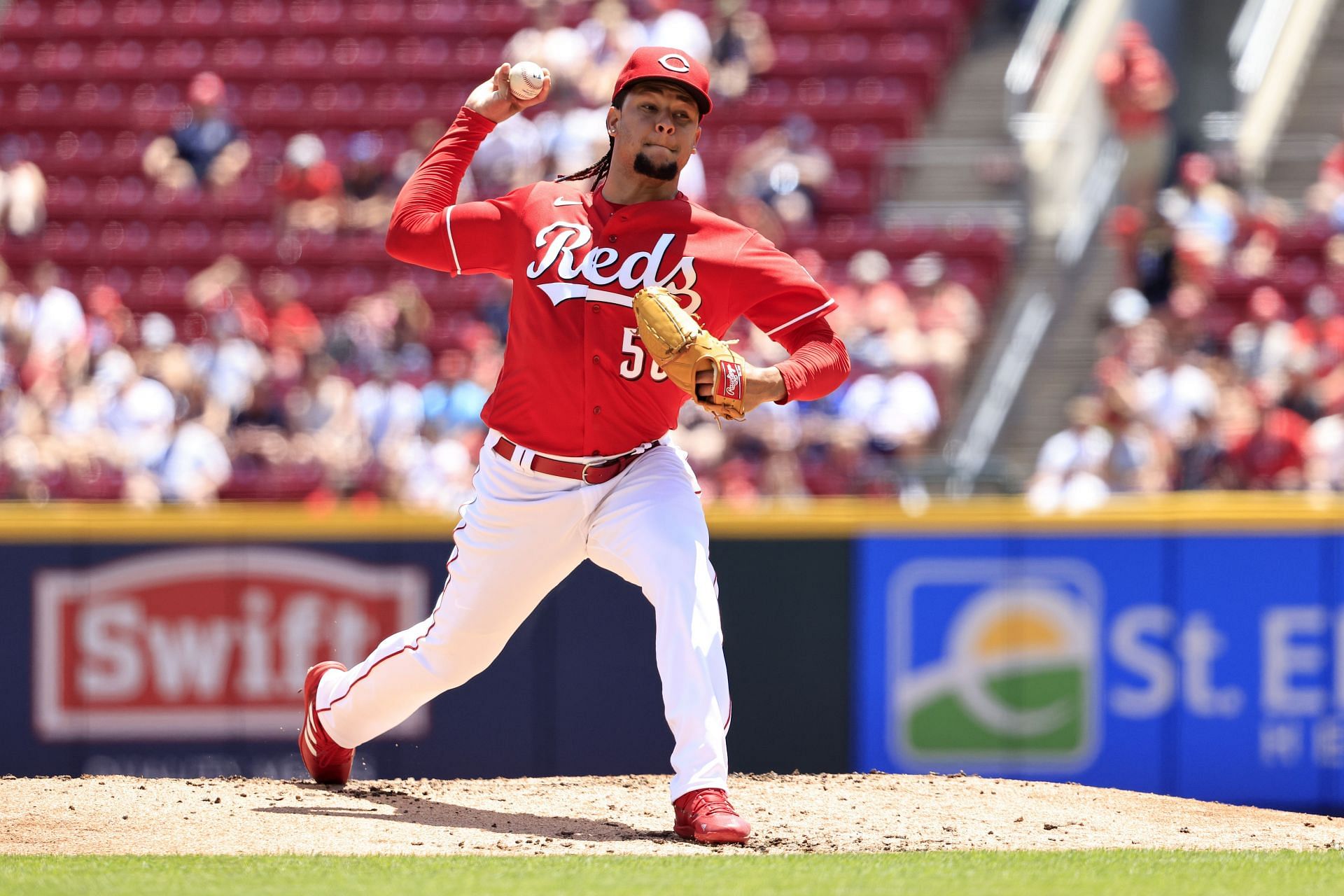 Luis Castillo during an Atlanta Braves v Cincinnati Reds game