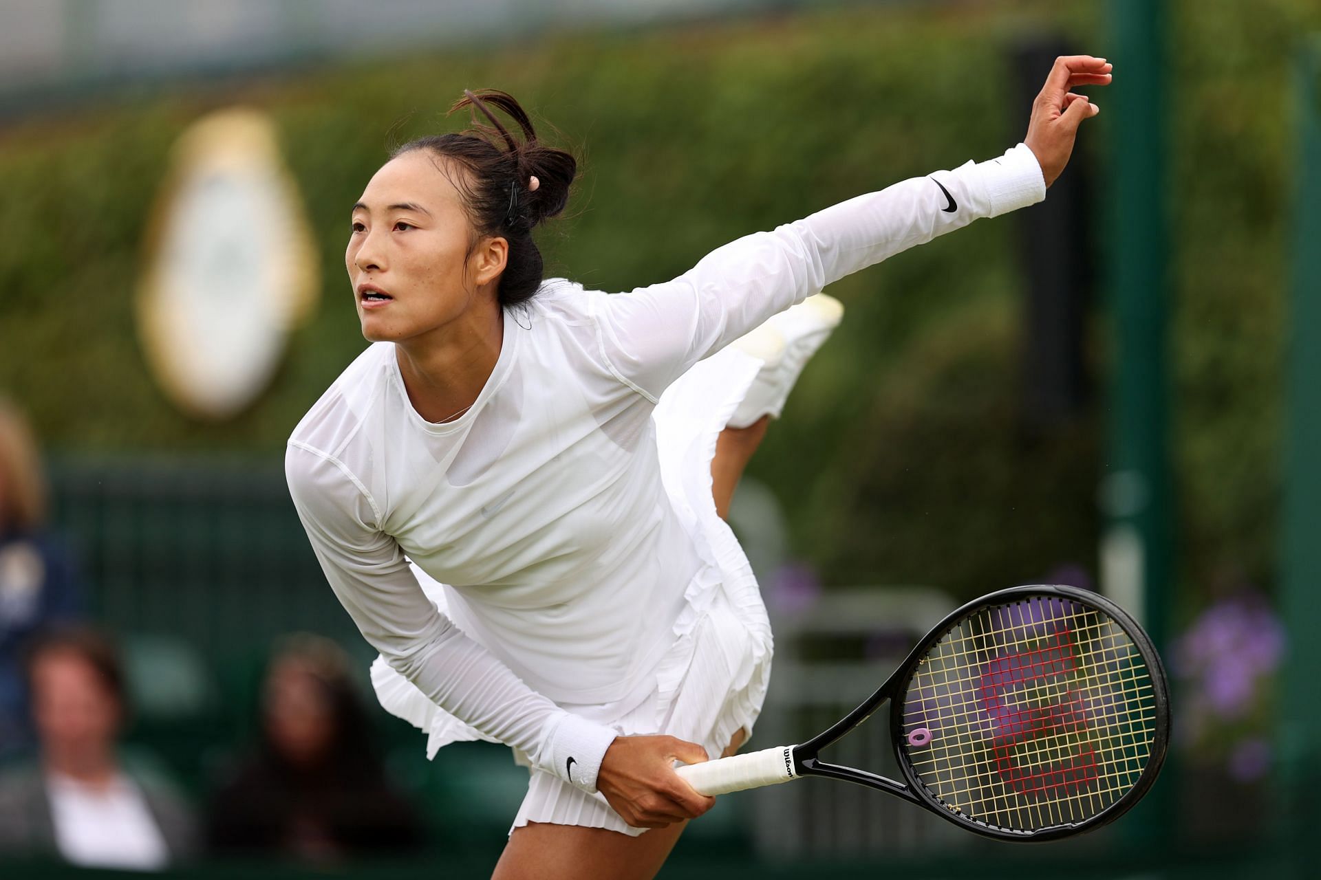 Qinwen Zheng at the 2022 Wimbledon Championships