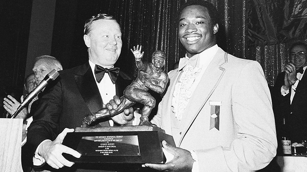 George Rogers with the Heisman Trophy (Image: Twitter/The Heisman Trophy)
