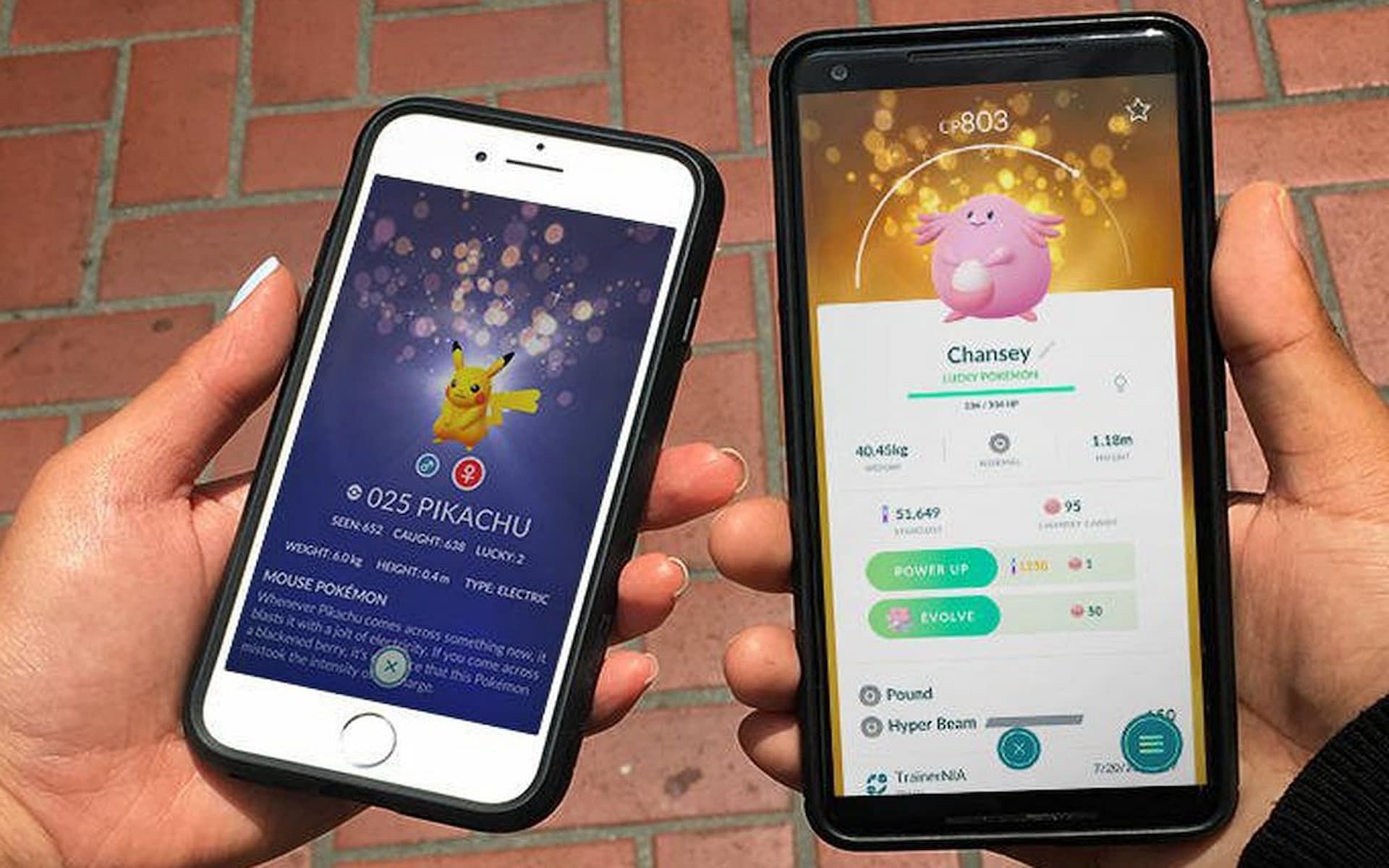 Trading is a great way for trainers to complete their Pokedex in Pokemon GO (Image via Niantic)