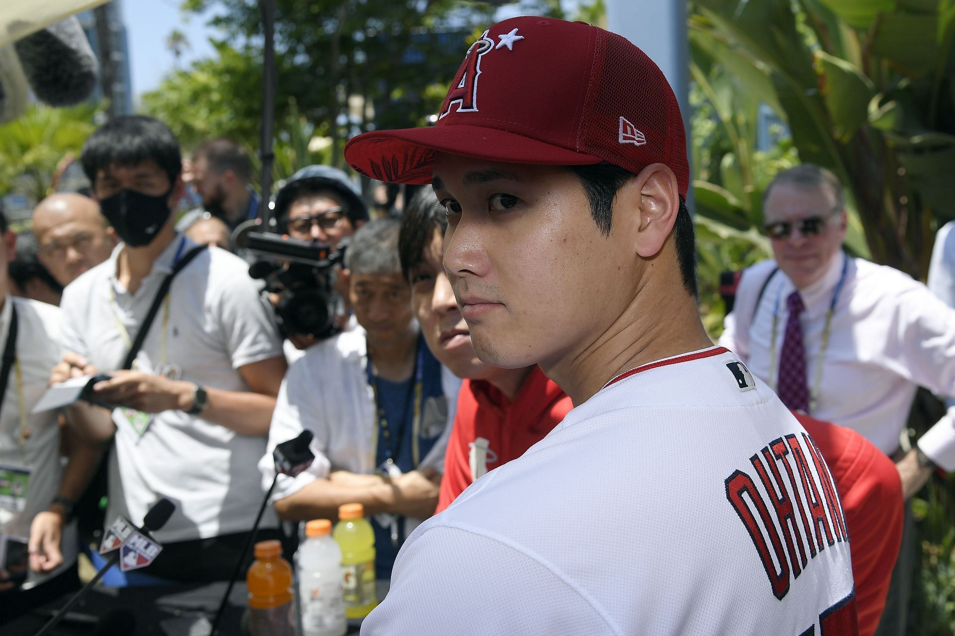 Shohei Ohtani talking to the press during the 2022 Gatorade All-Star Workout Day