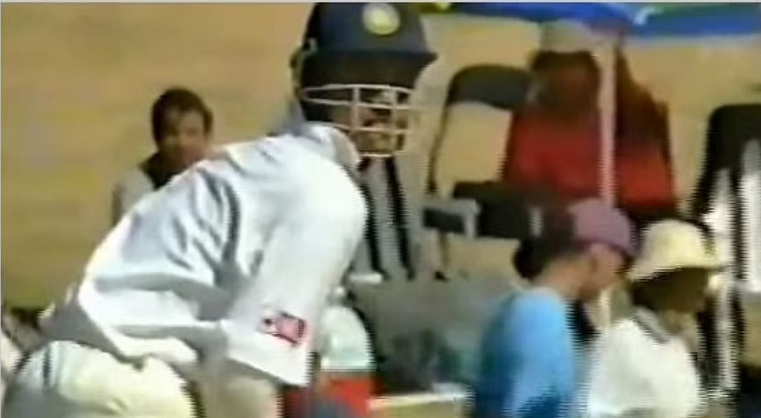 सौरव गांगुली और राहुल द्रविड़ के शतक की बदौलत भारत ने टेस्ट ड्रॉ करवाया था (Screenshot)