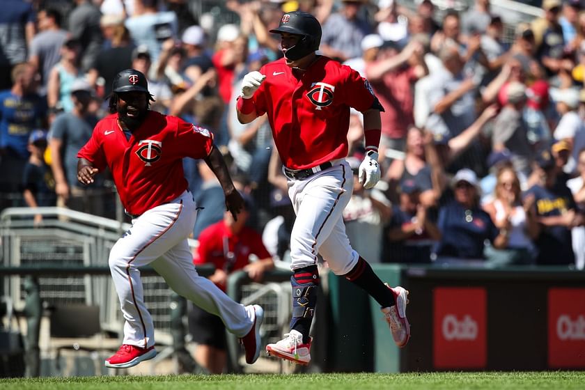 Watch: Minnesota Twins infielder delivers in the clutch against Milwaukee  Brewers All-Star closer