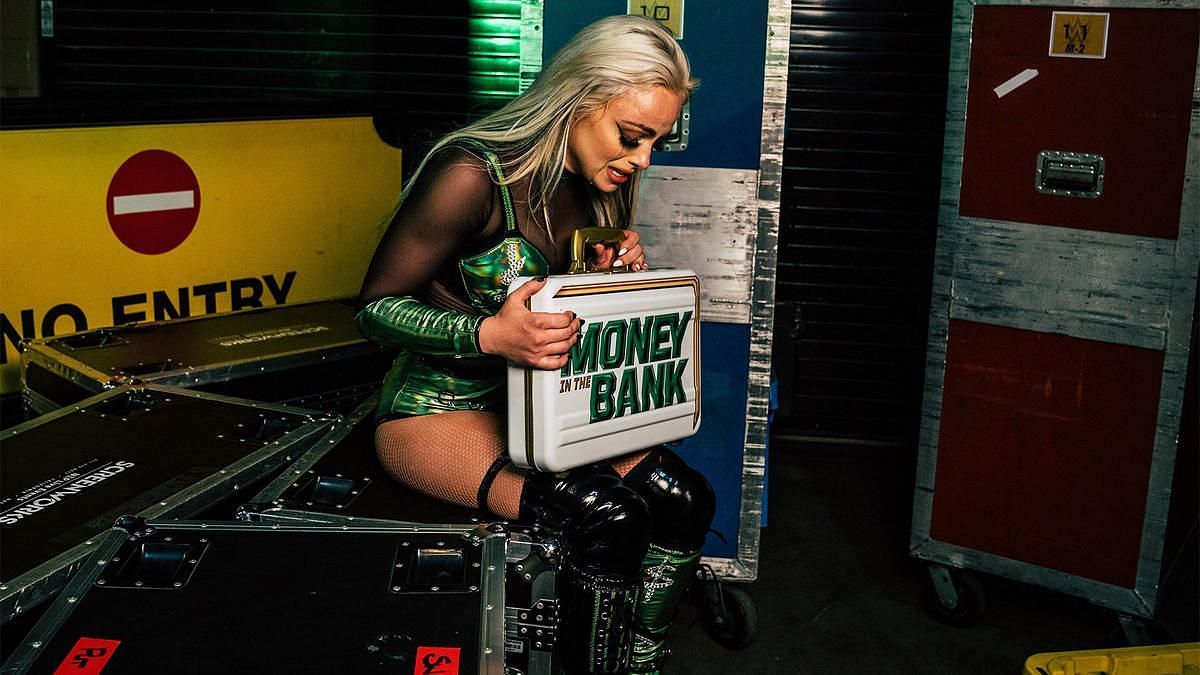 Liv Morgan backstage after her victory!