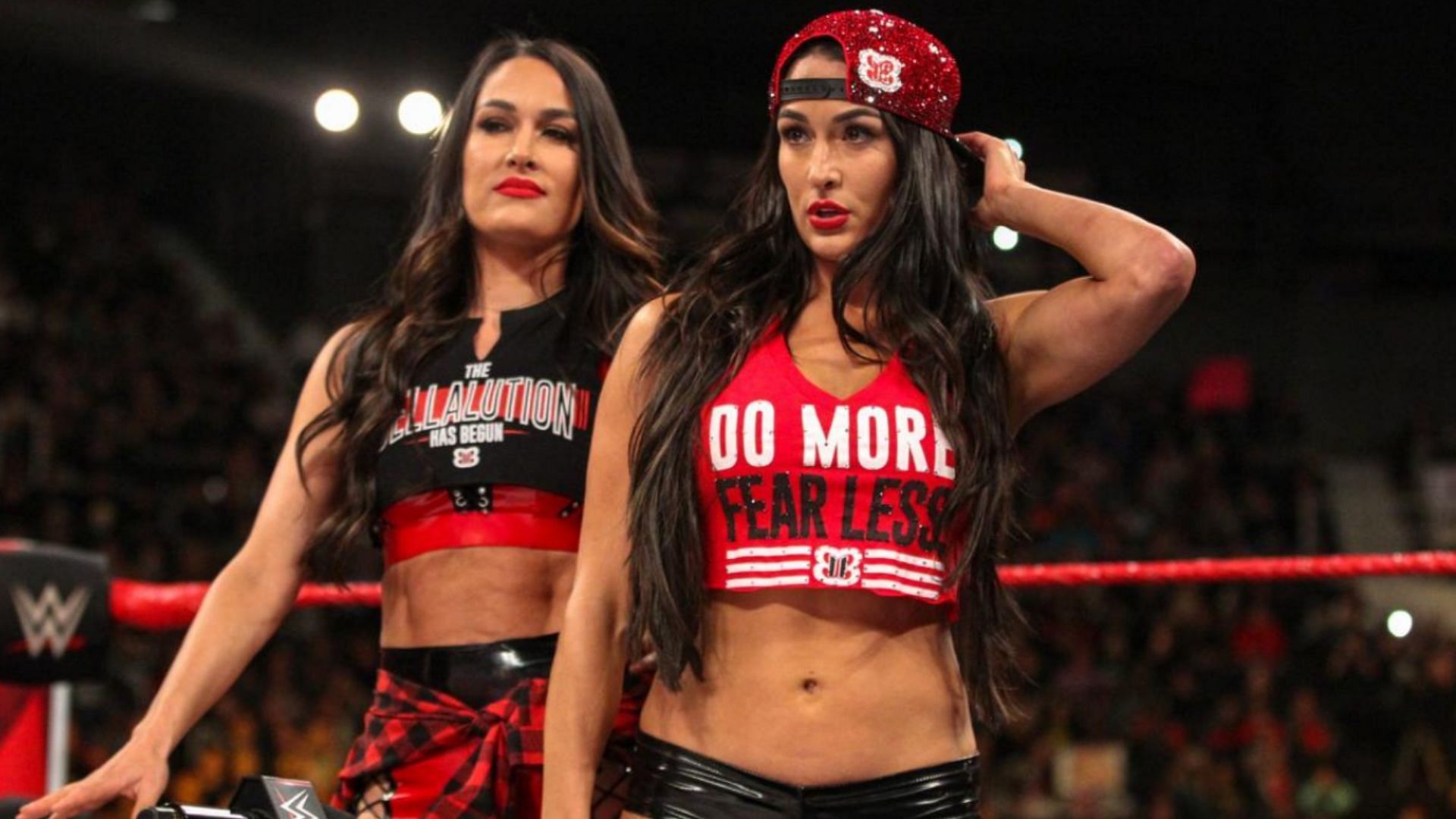 WWE hall of Famers Brie and NIkki Bella